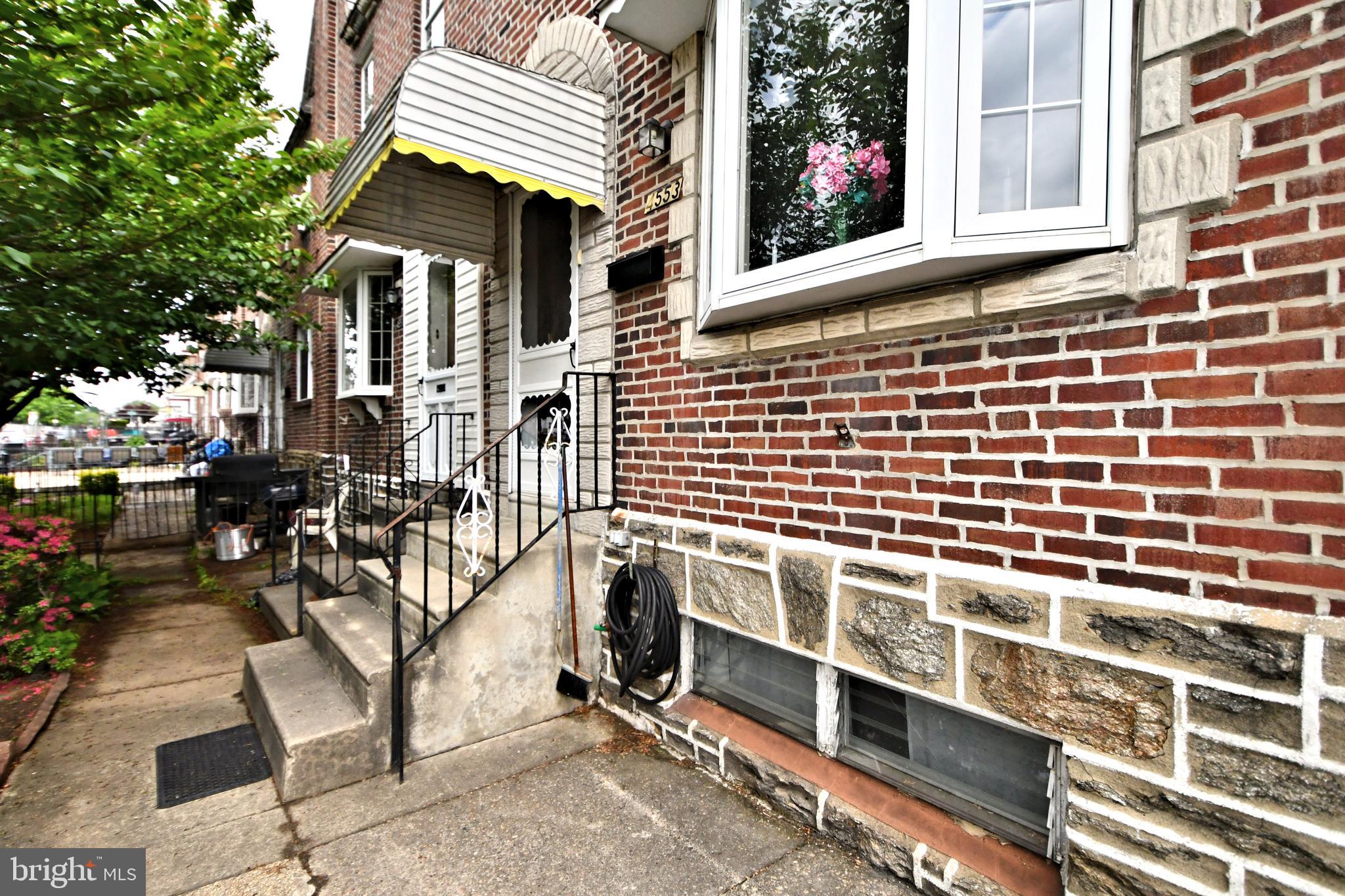 MAYFAIR - Residential