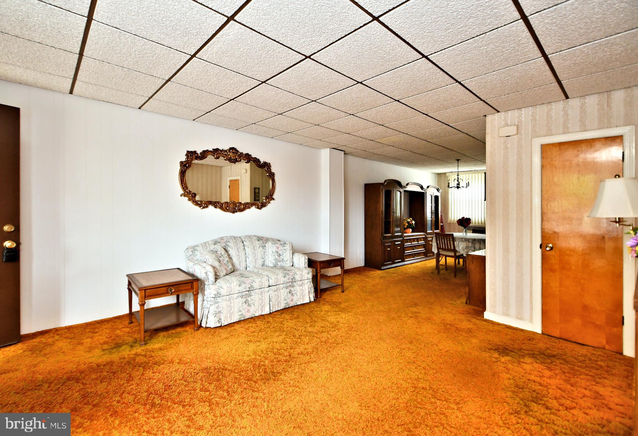 MAYFAIR - Residential