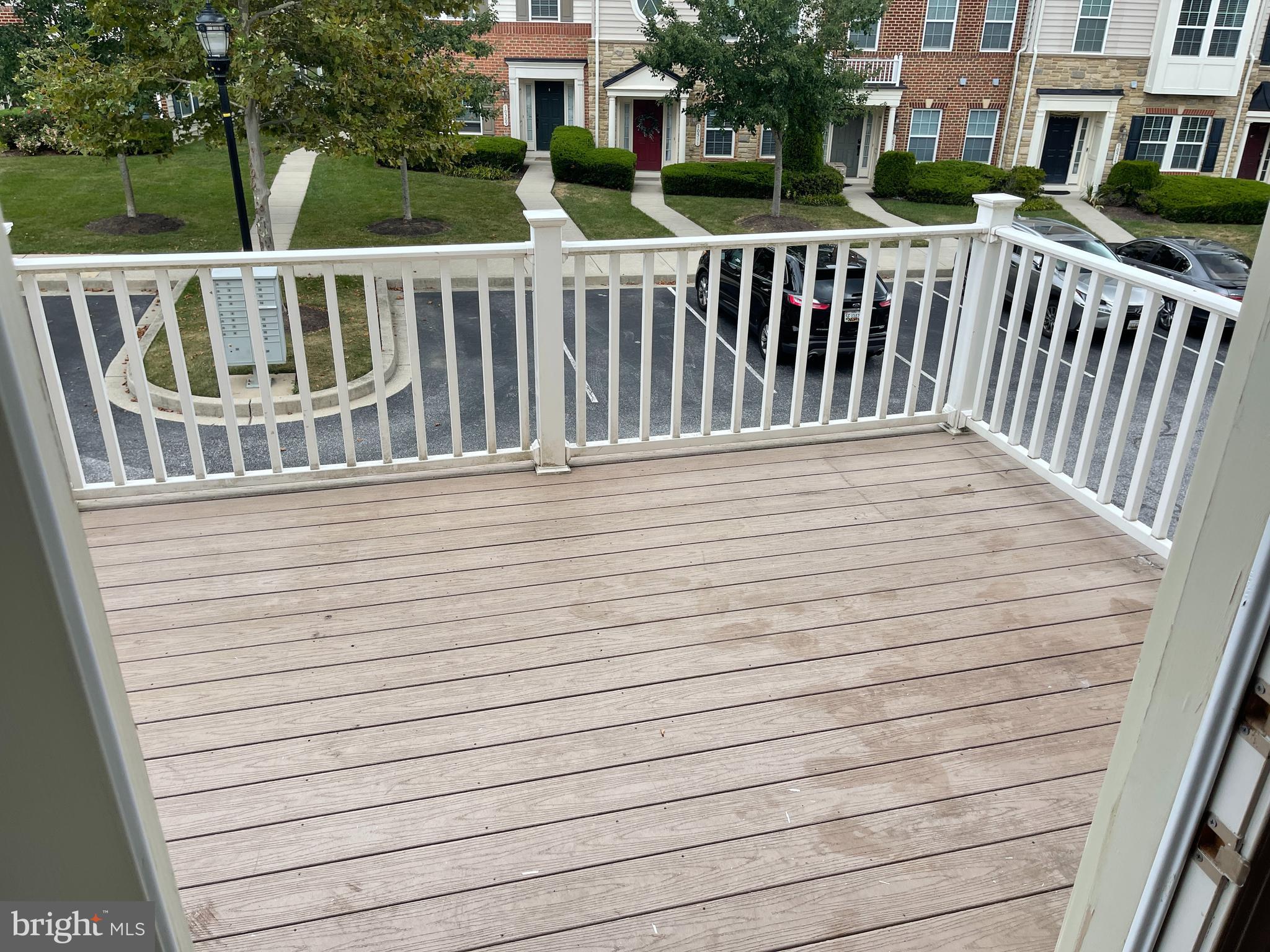 ELLICOTT SQUARE - Residential Lease