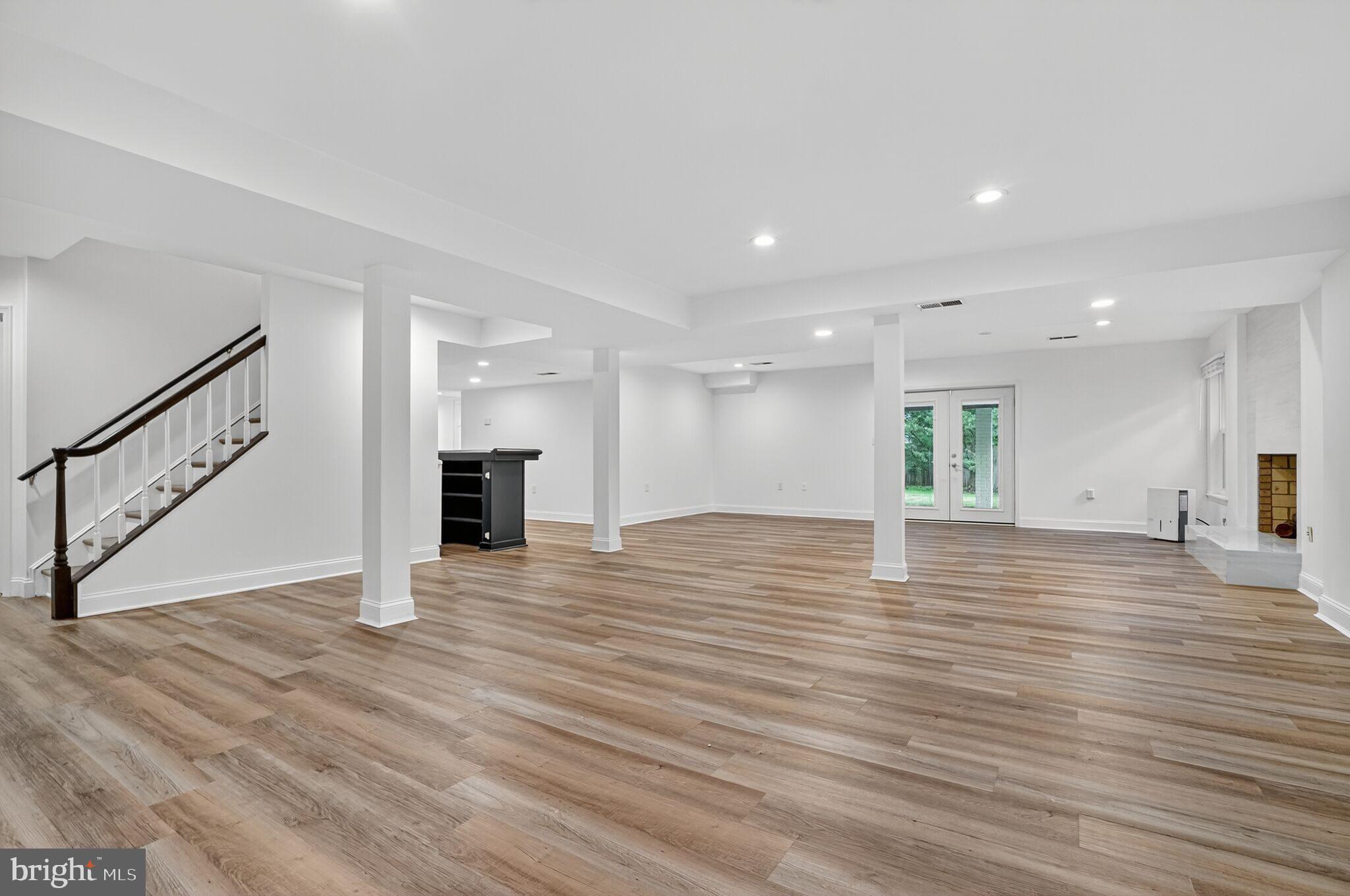 BALLANTRAE FARMS - Residential Lease