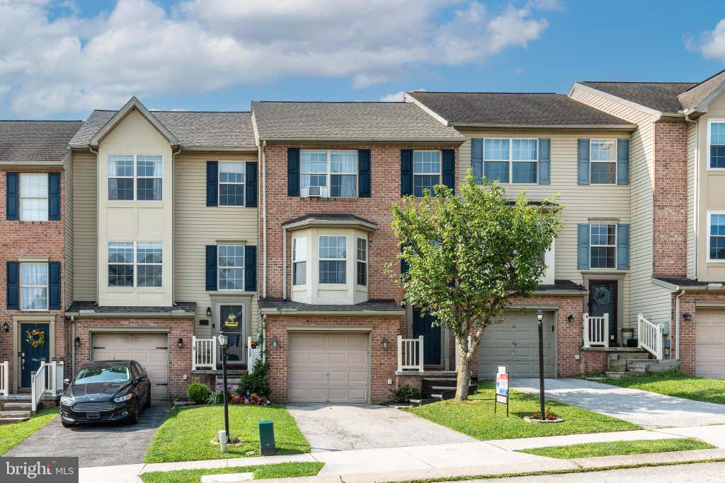 Photo of 133 Zachary Drive, HANOVER, PA 17331 (MLS # PAYK2109760)