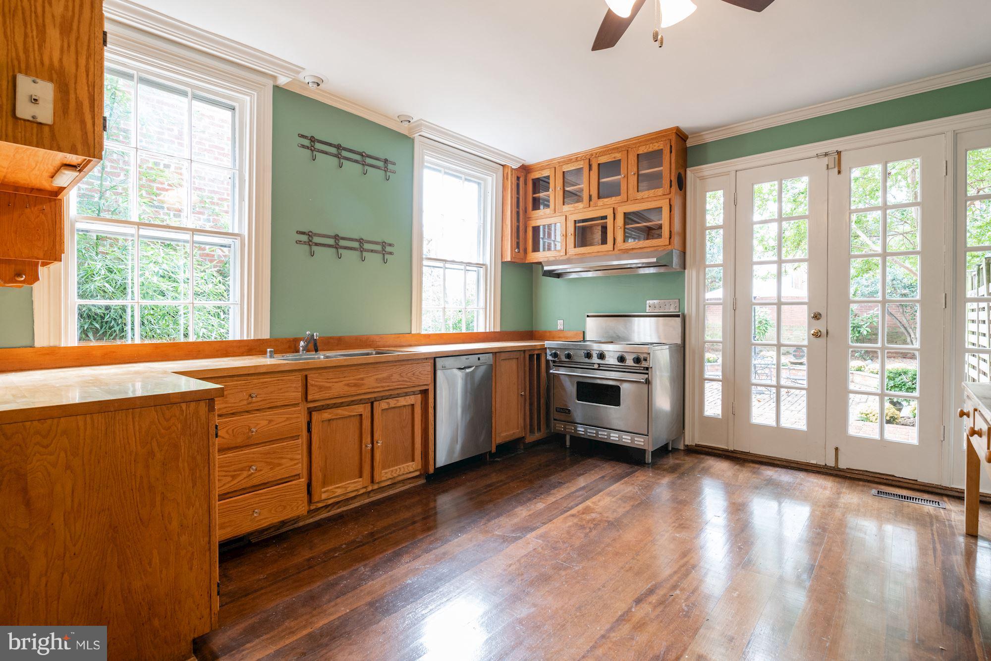 GEORGETOWN - Residential