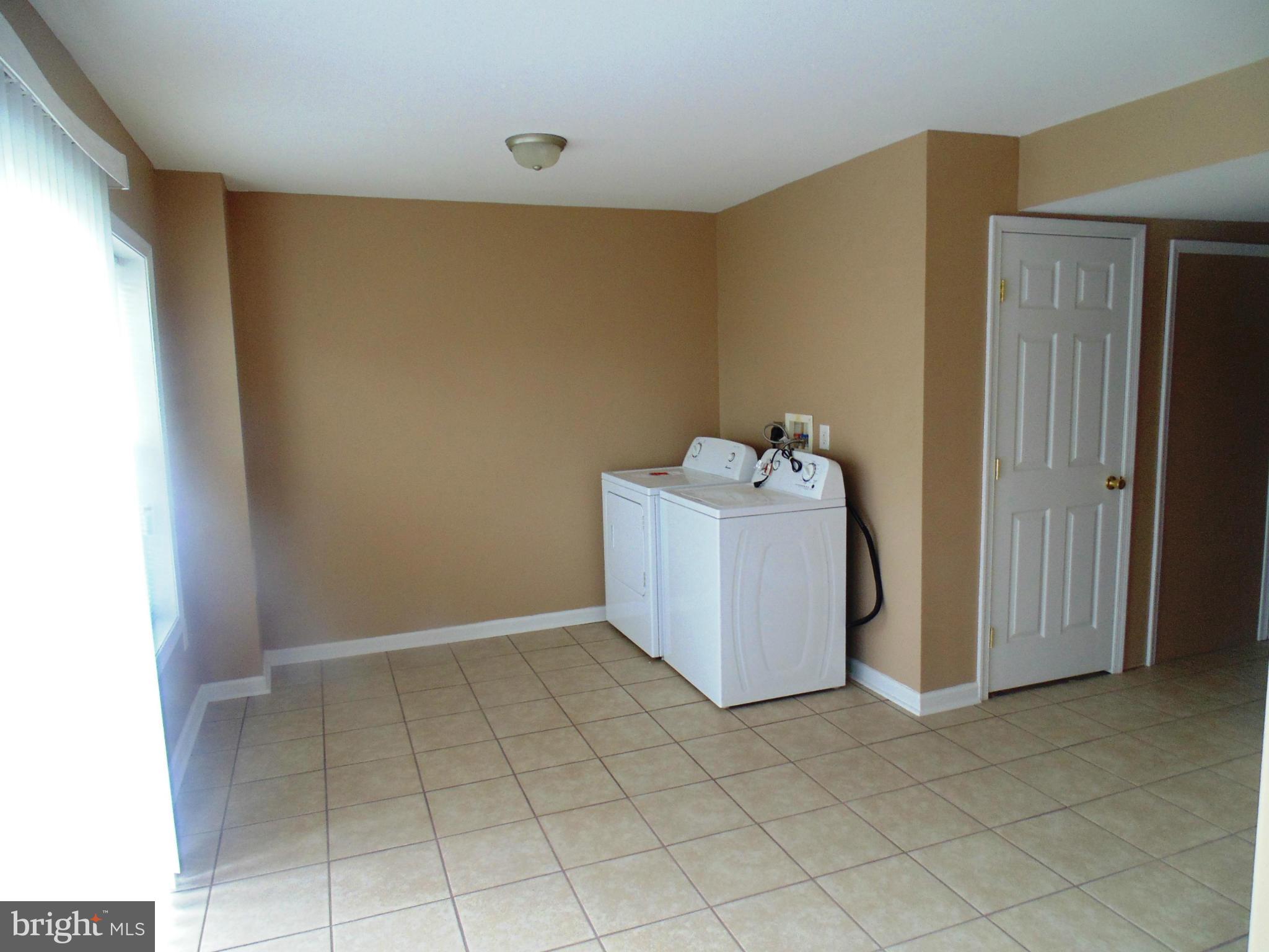 PRENTISS POINT - Residential Lease