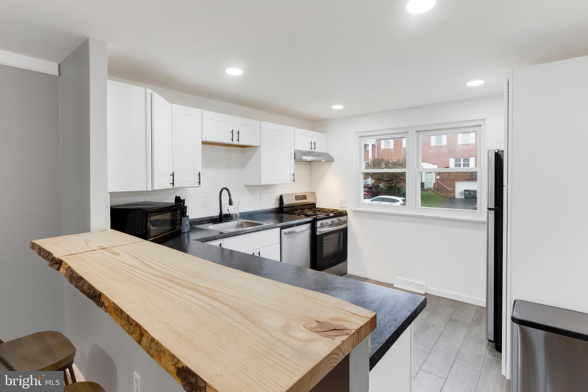 LANCASTER - Residential