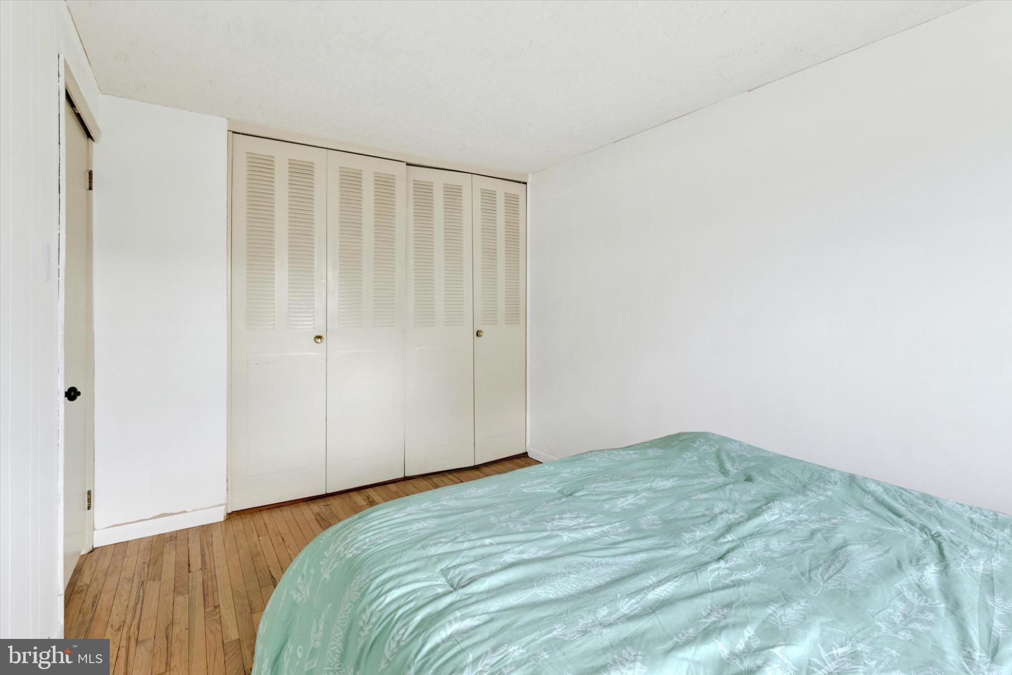 LANCASTER - Residential