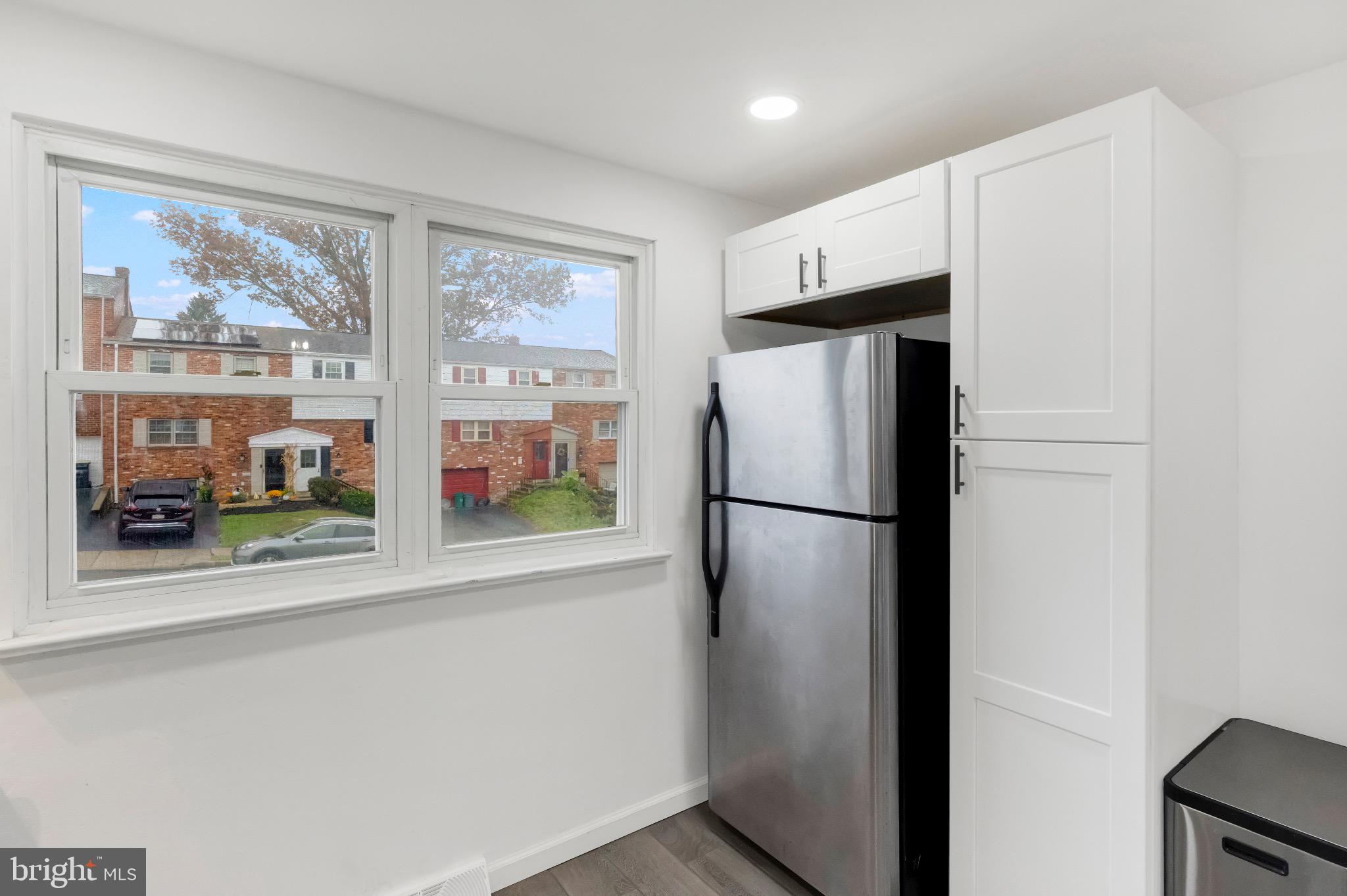 LANCASTER - Residential