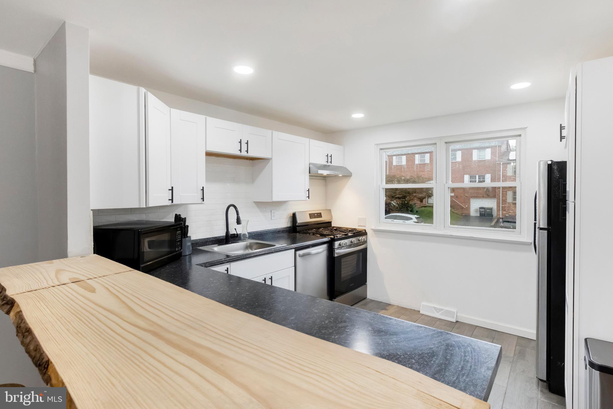 LANCASTER - Residential