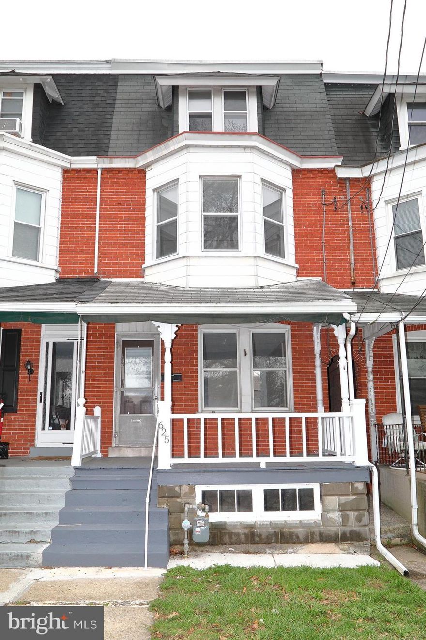 Easy to Enjoy! Spacious five bedroom with possible off-street parking and walk to school location.  It features a bright and open floor plan with really nice natural light.  There is  gas heat, gas cooking and a gas hot water heater, plus central air. Come take a look today before it is gone!