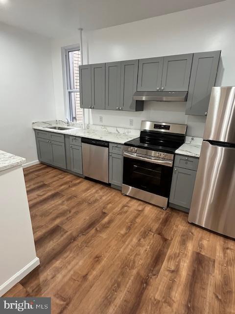 UNIVERSITY CITY - Residential Lease