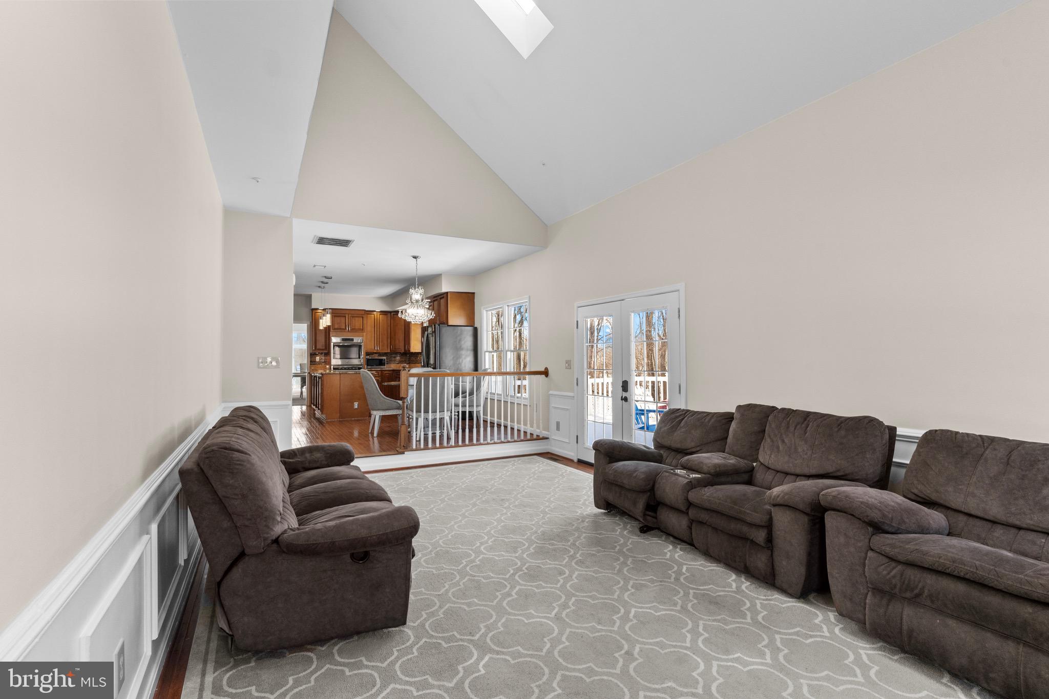 WOODMORE SOUTH - Residential