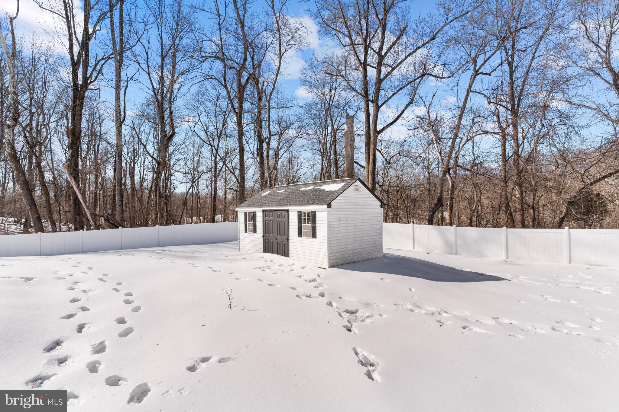 WOODMORE SOUTH - Residential