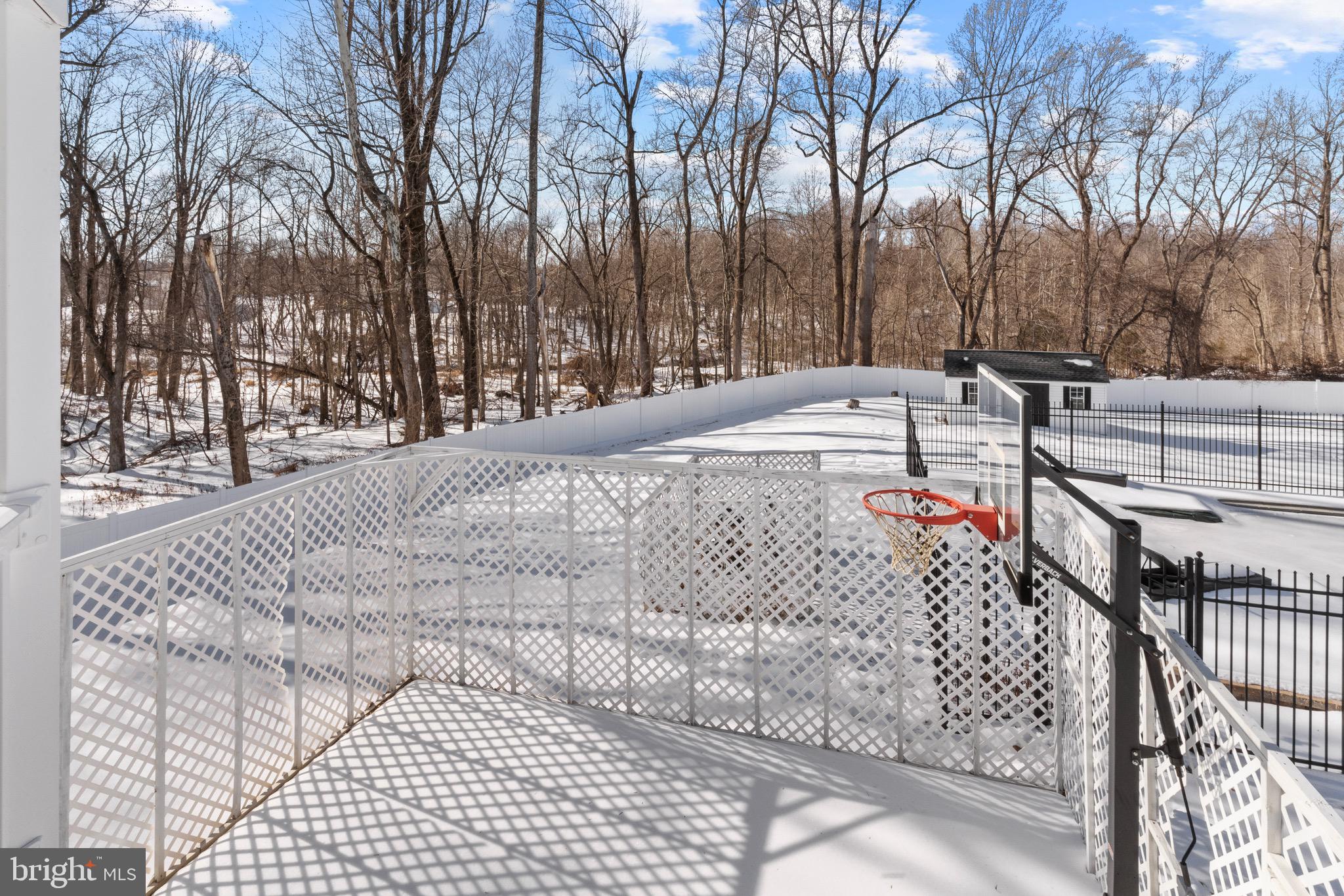 WOODMORE SOUTH - Residential