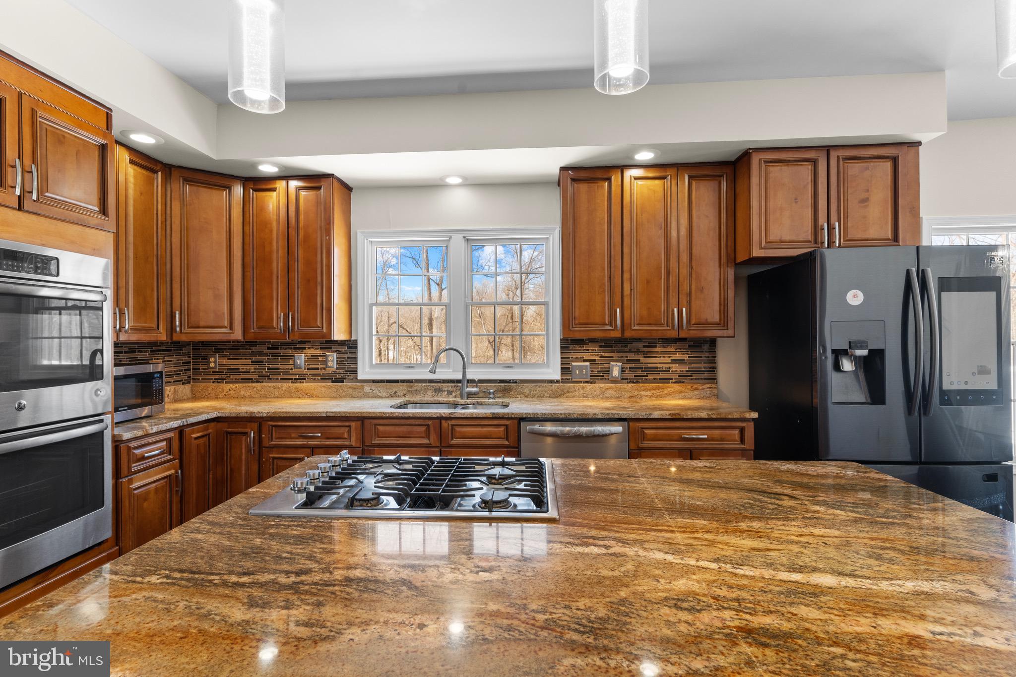 WOODMORE SOUTH - Residential