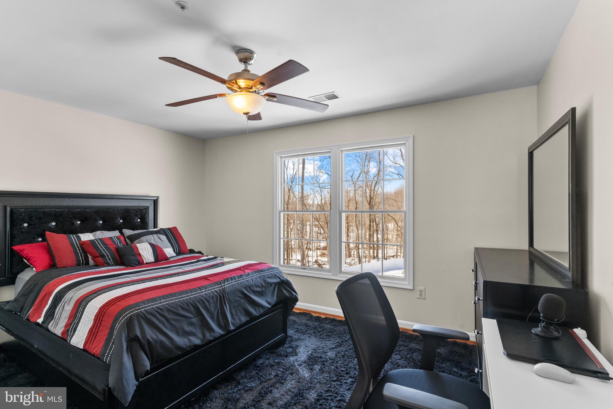 WOODMORE SOUTH - Residential