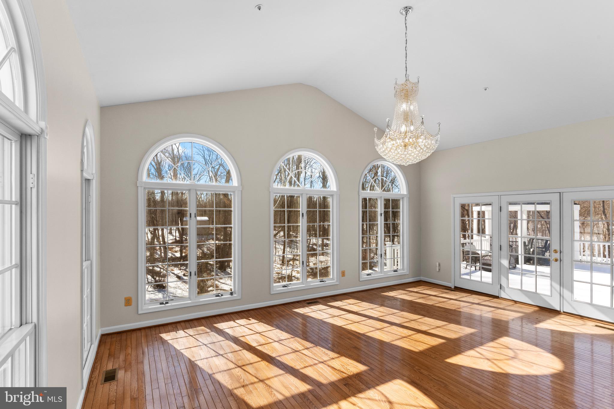 WOODMORE SOUTH - Residential