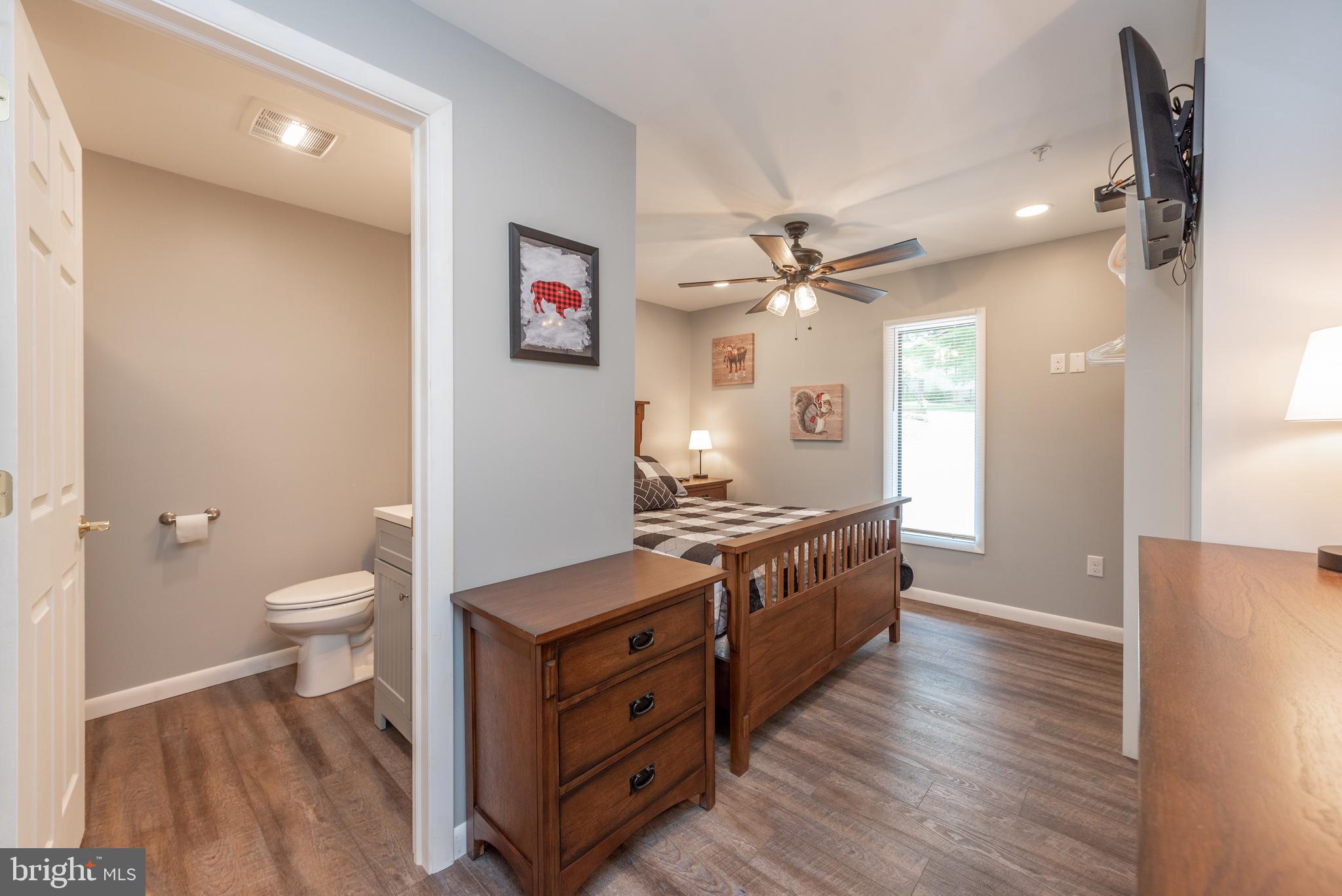 WHITE OAK - Residential