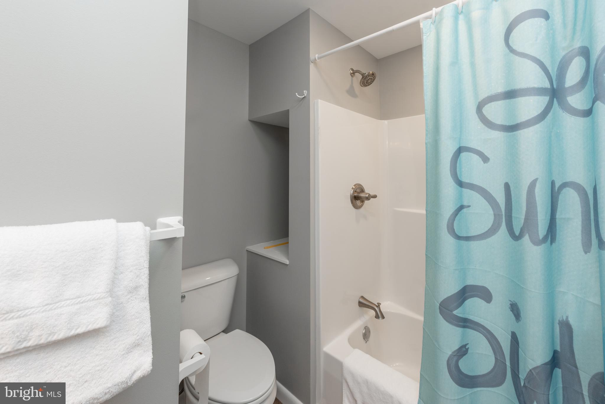 WHITE OAK - Residential