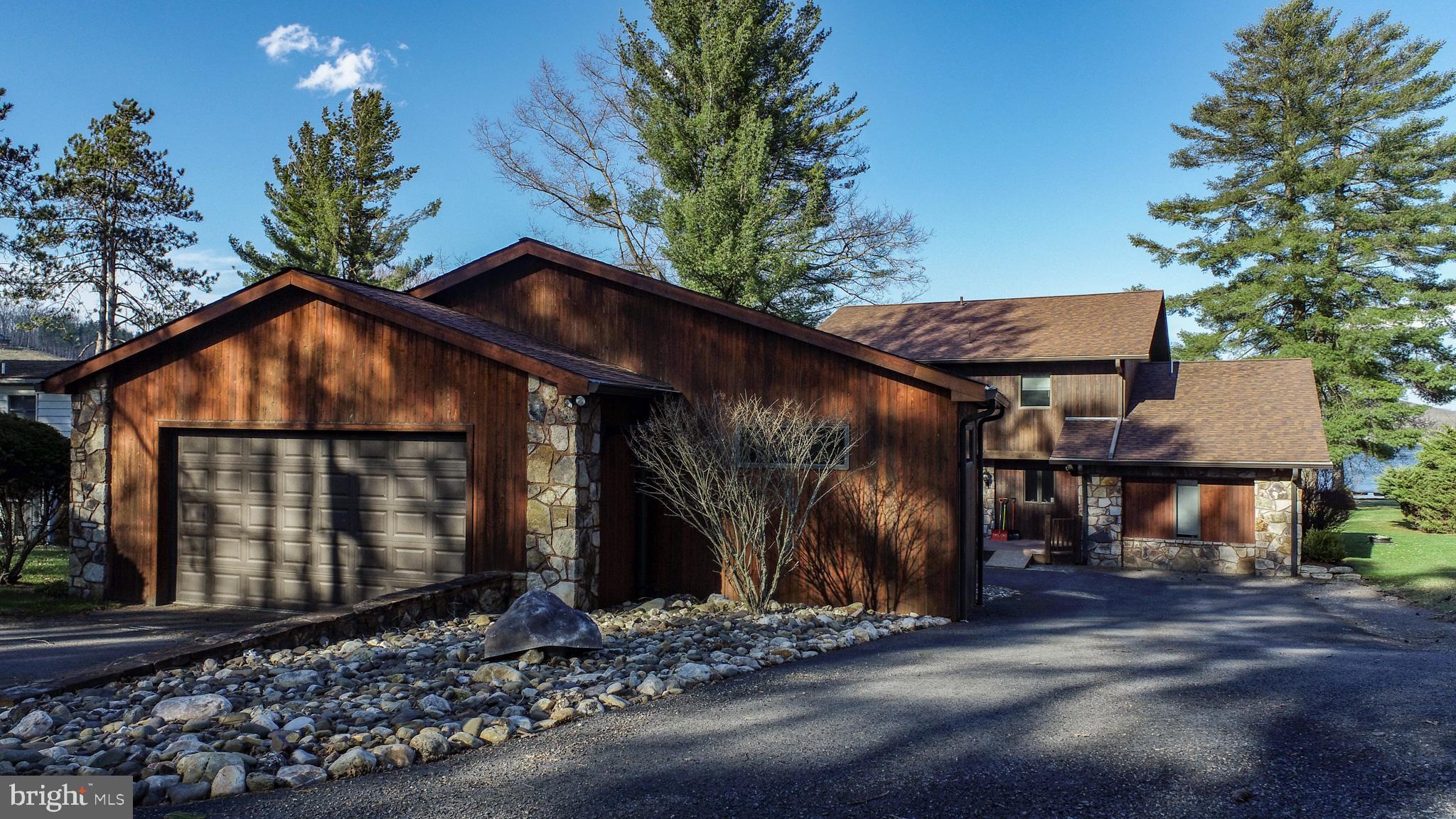 WHITE OAK - Residential