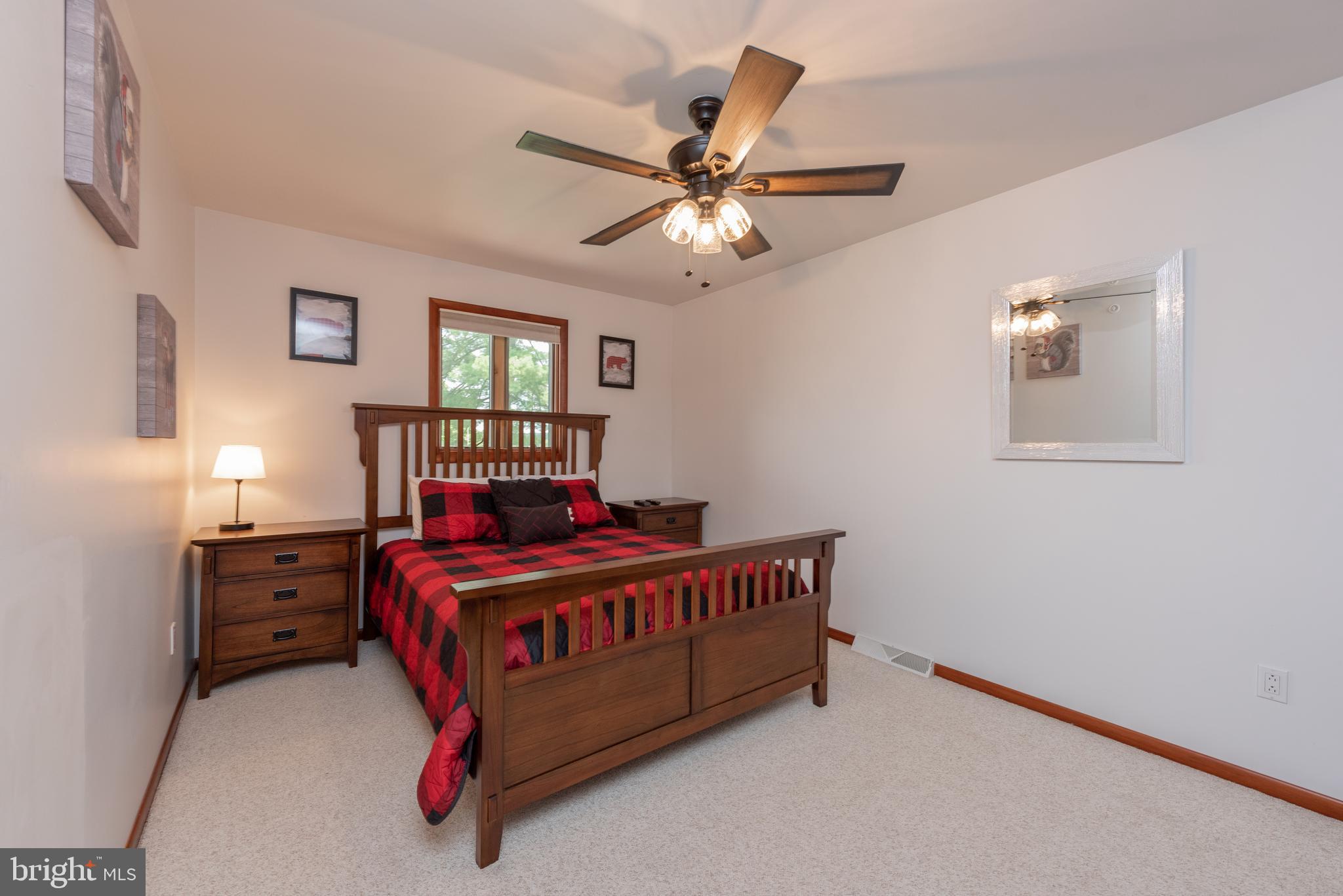 WHITE OAK - Residential