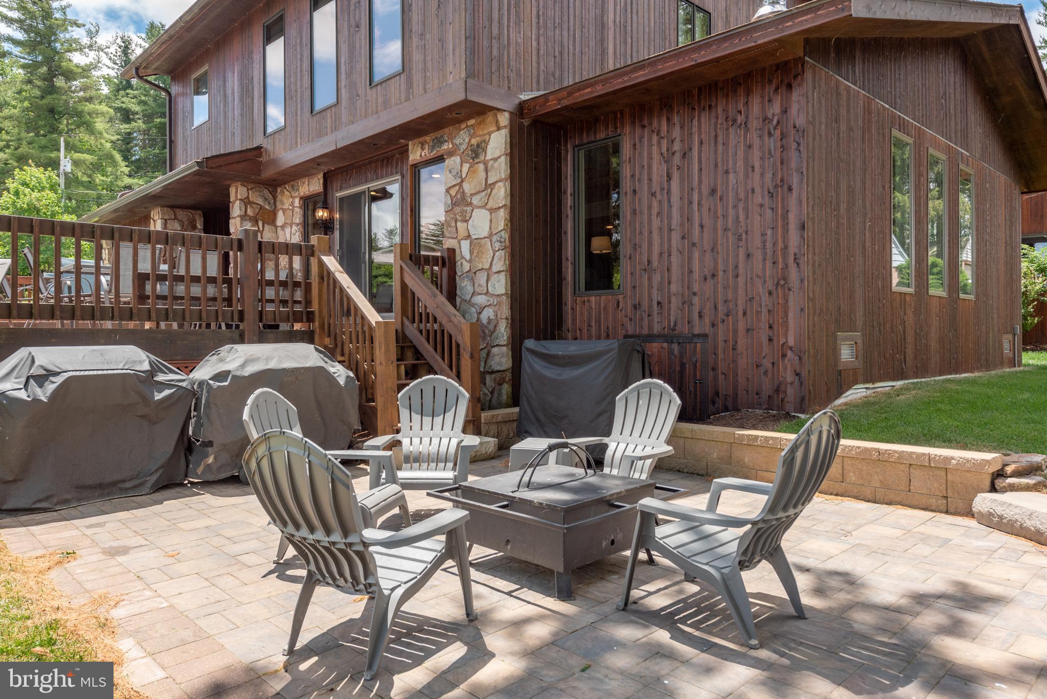 WHITE OAK - Residential