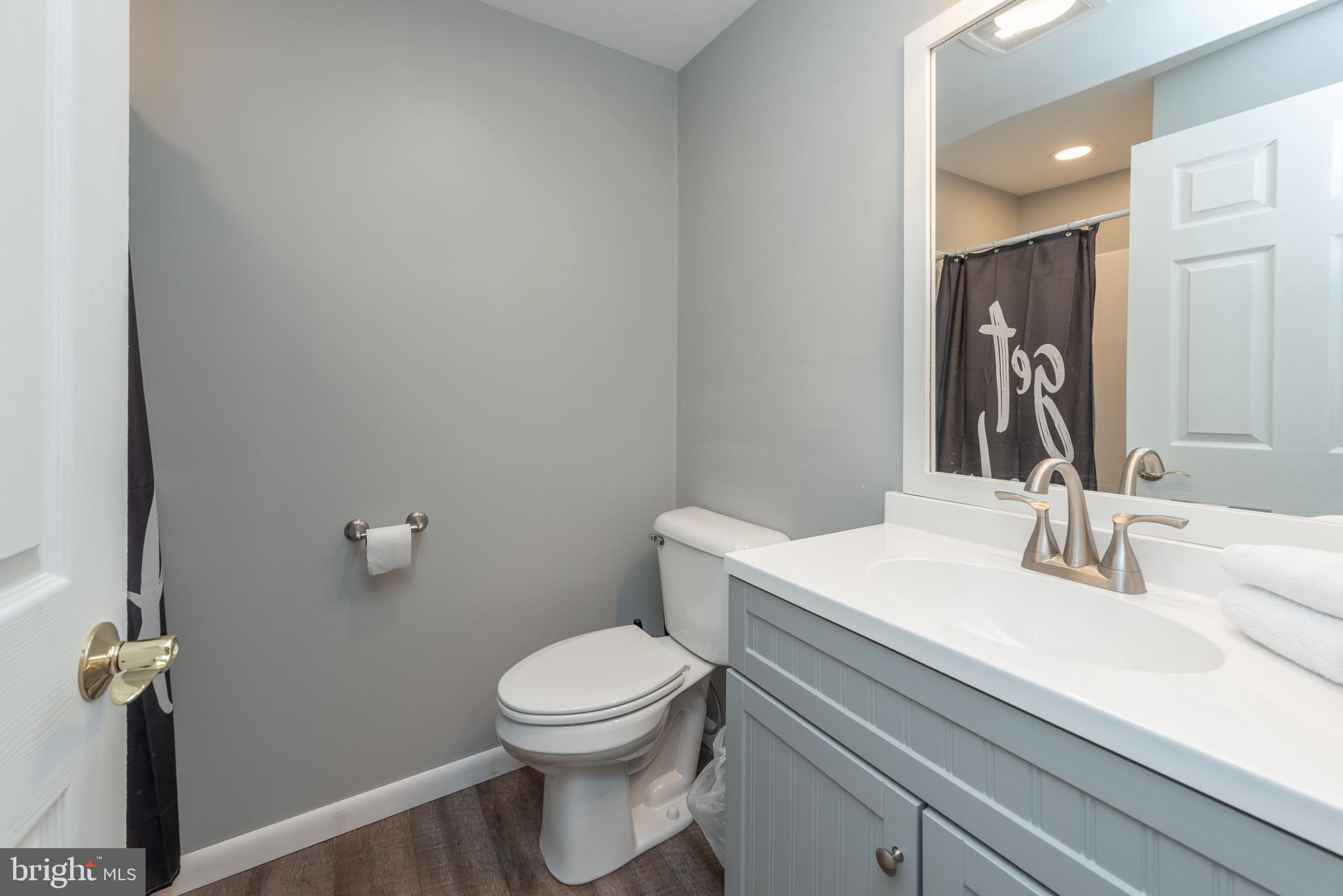 WHITE OAK - Residential