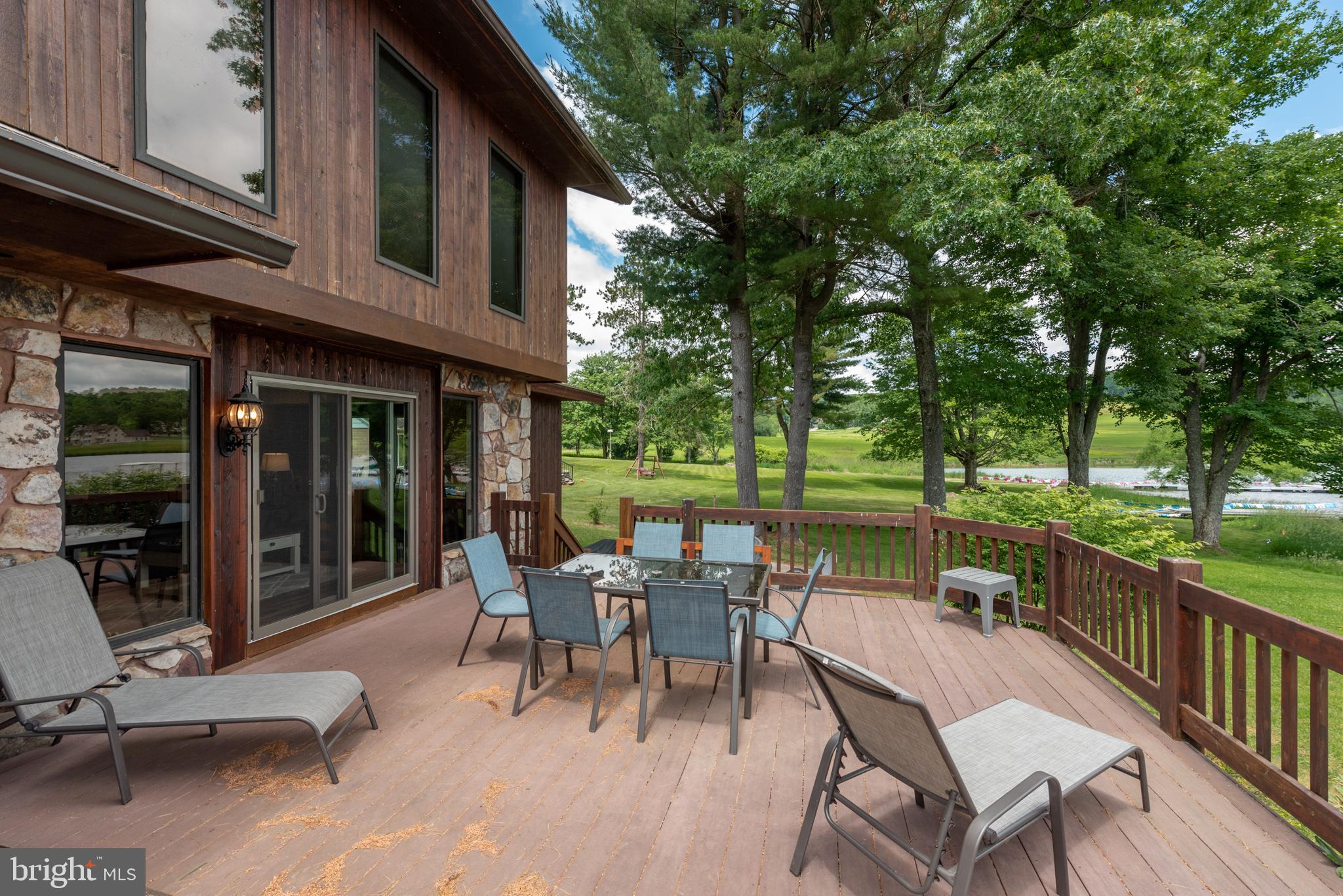 WHITE OAK - Residential