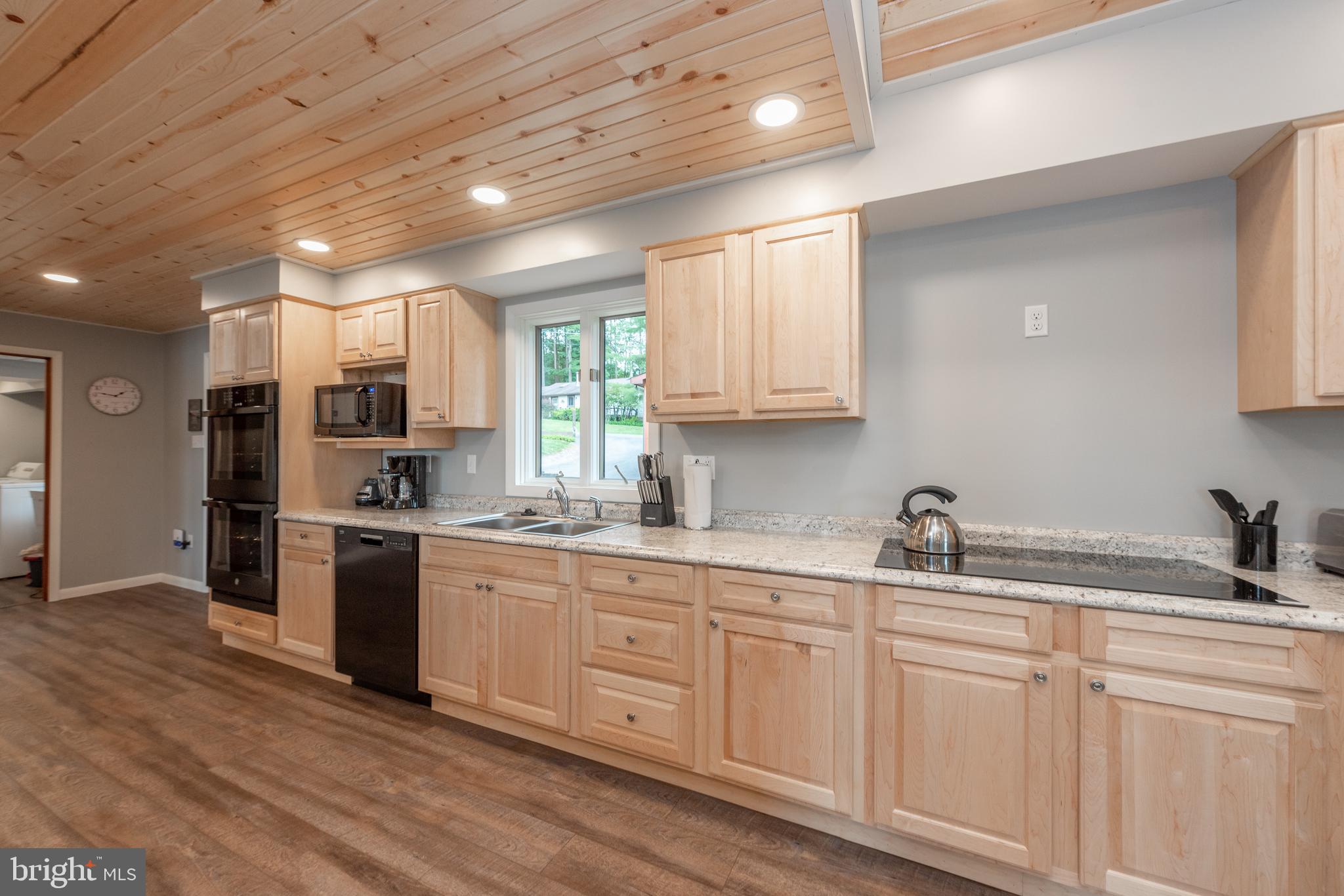 WHITE OAK - Residential