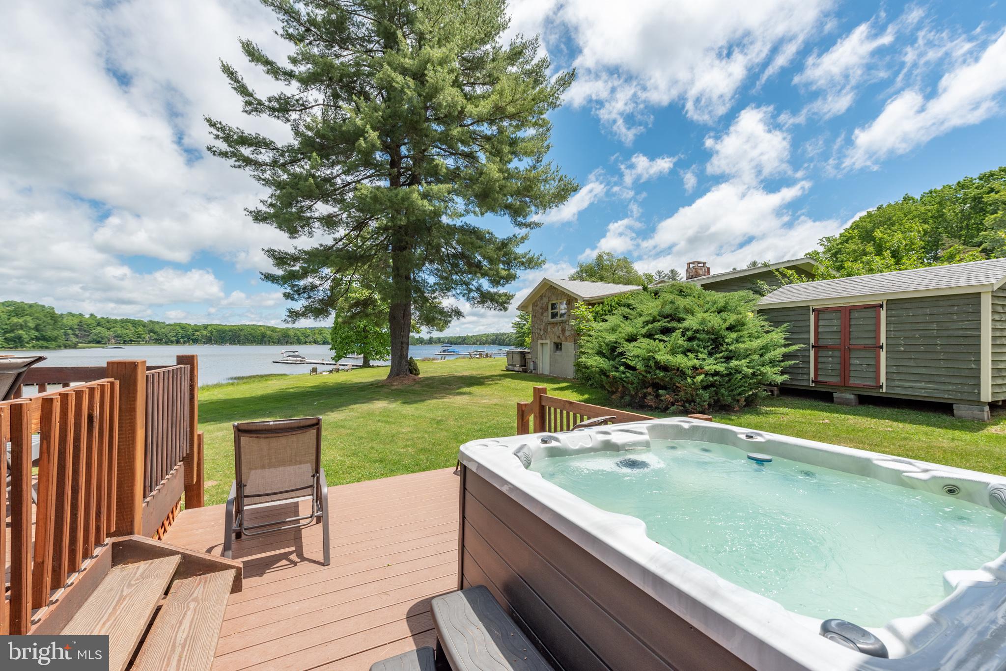 WHITE OAK - Residential