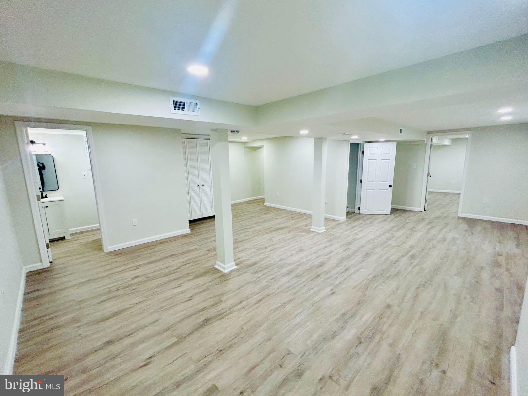 BROOKLYN PARK - Residential