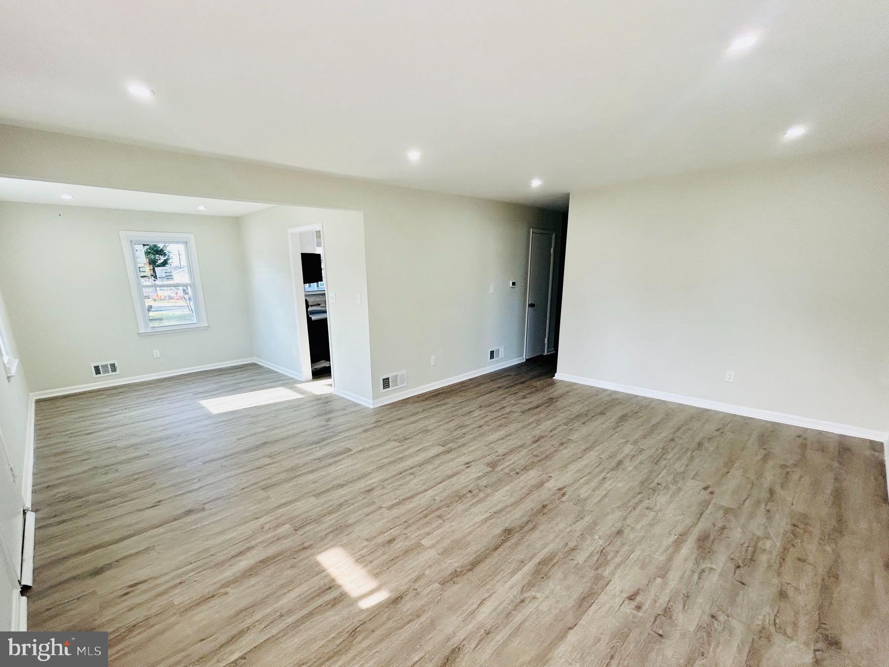 BROOKLYN PARK - Residential