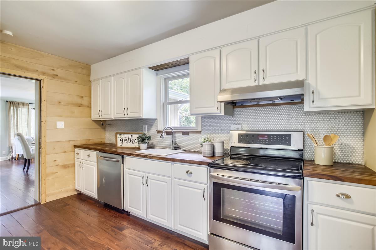 OAK FOREST - Residential