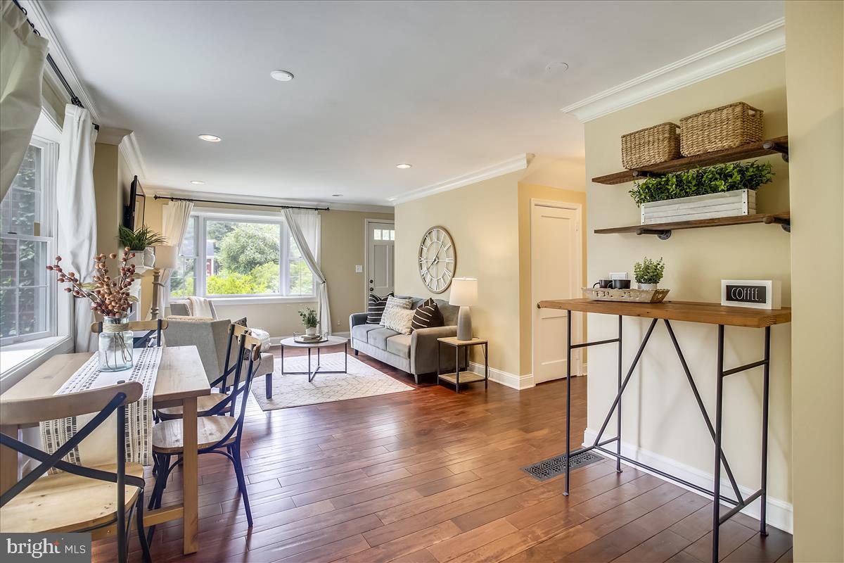 OAK FOREST - Residential