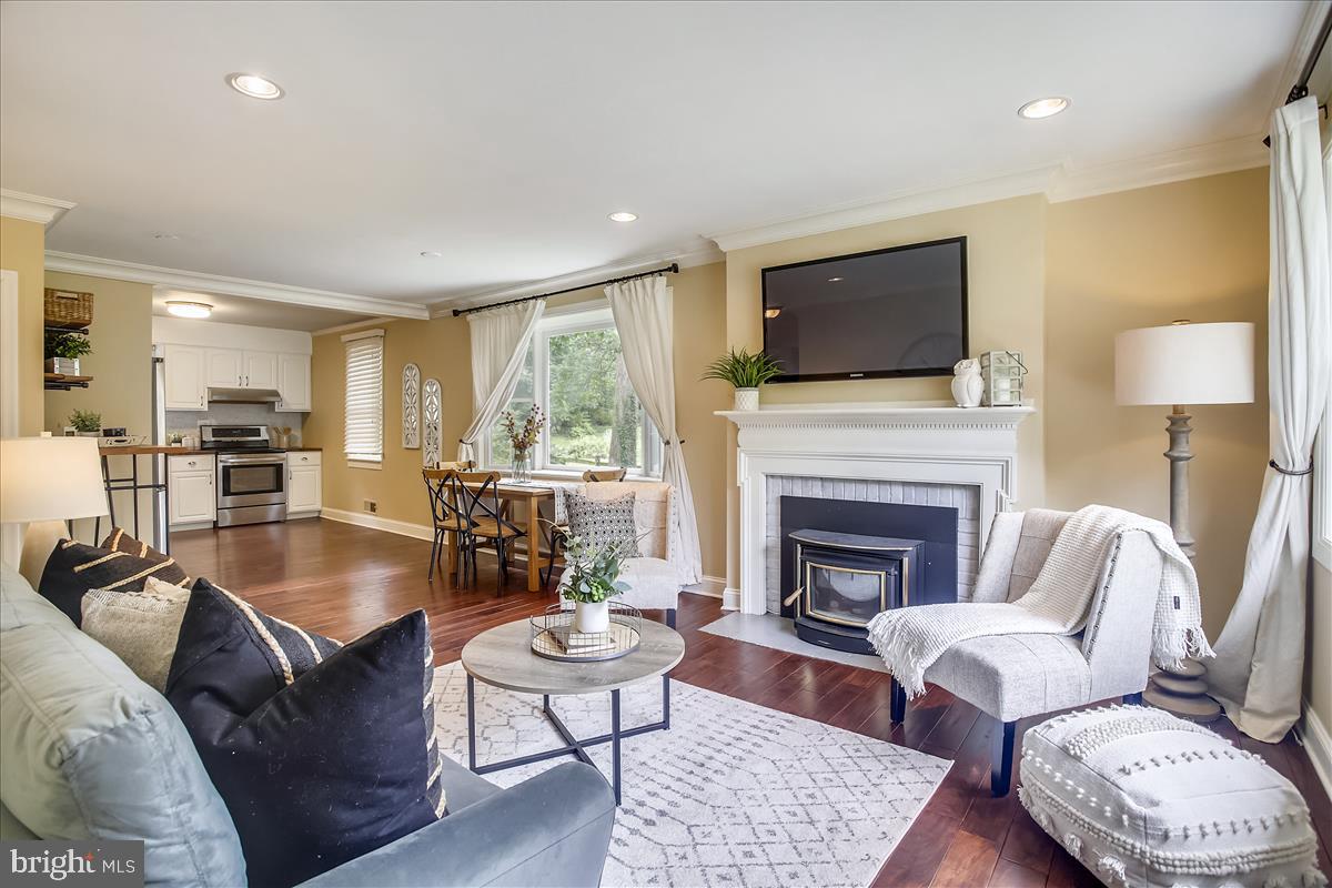 OAK FOREST - Residential