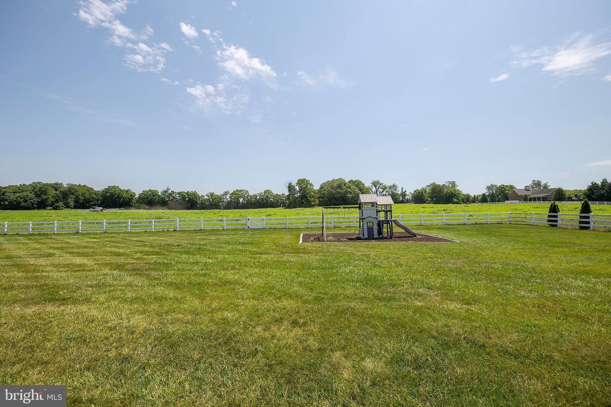 LITTLE GEORGETOWN ESTATES - Residential