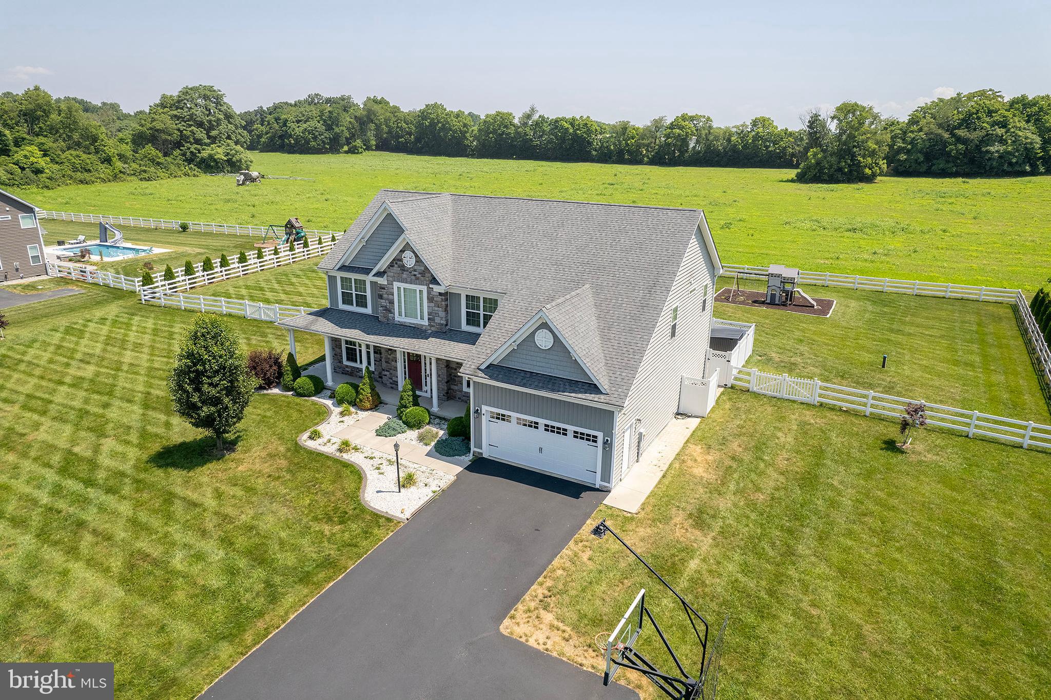 LITTLE GEORGETOWN ESTATES - Residential