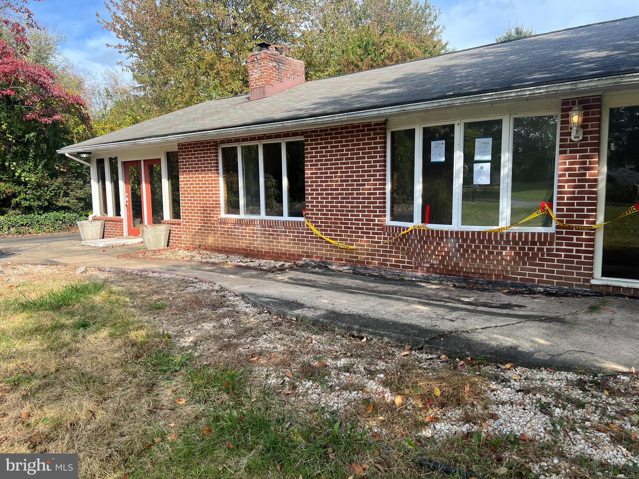2427 ROCKS ROAD