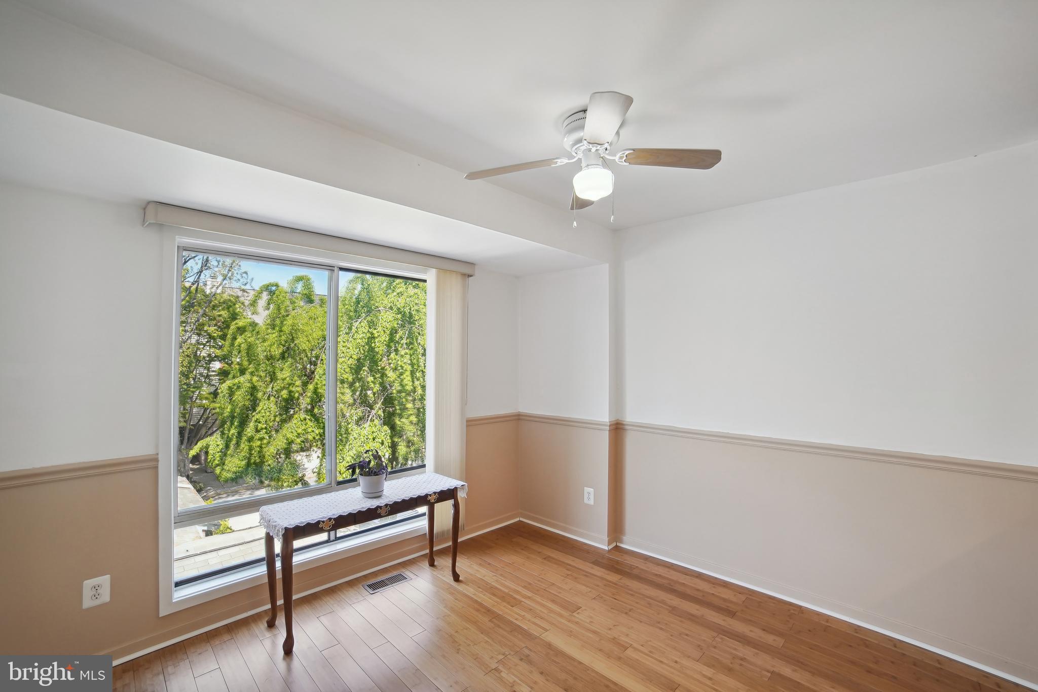 DOCKSIDE - Residential