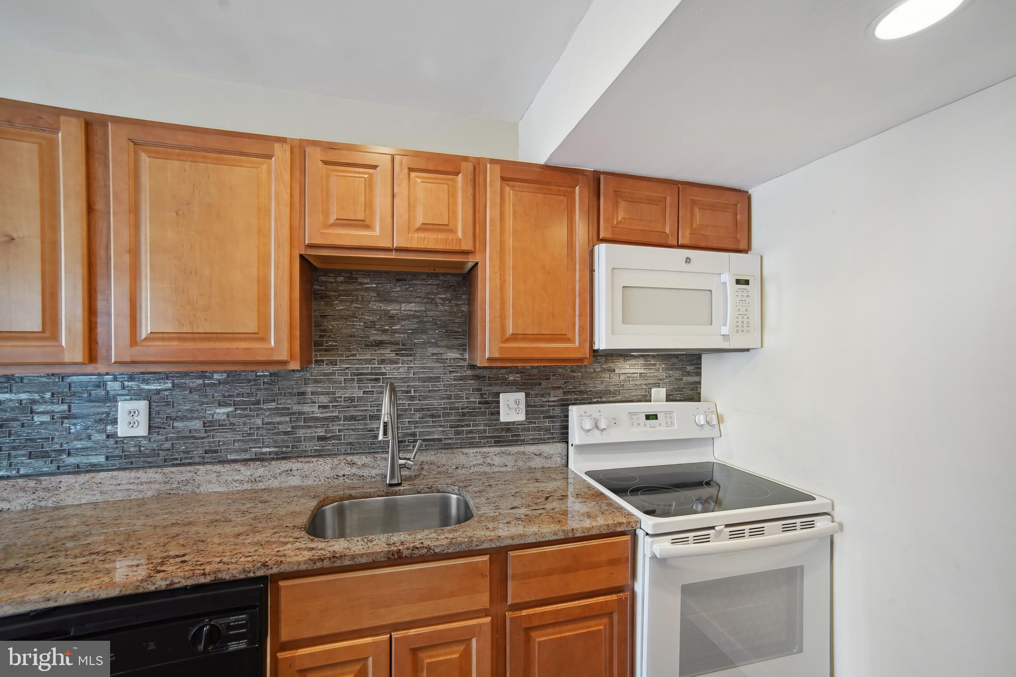 DOCKSIDE - Residential