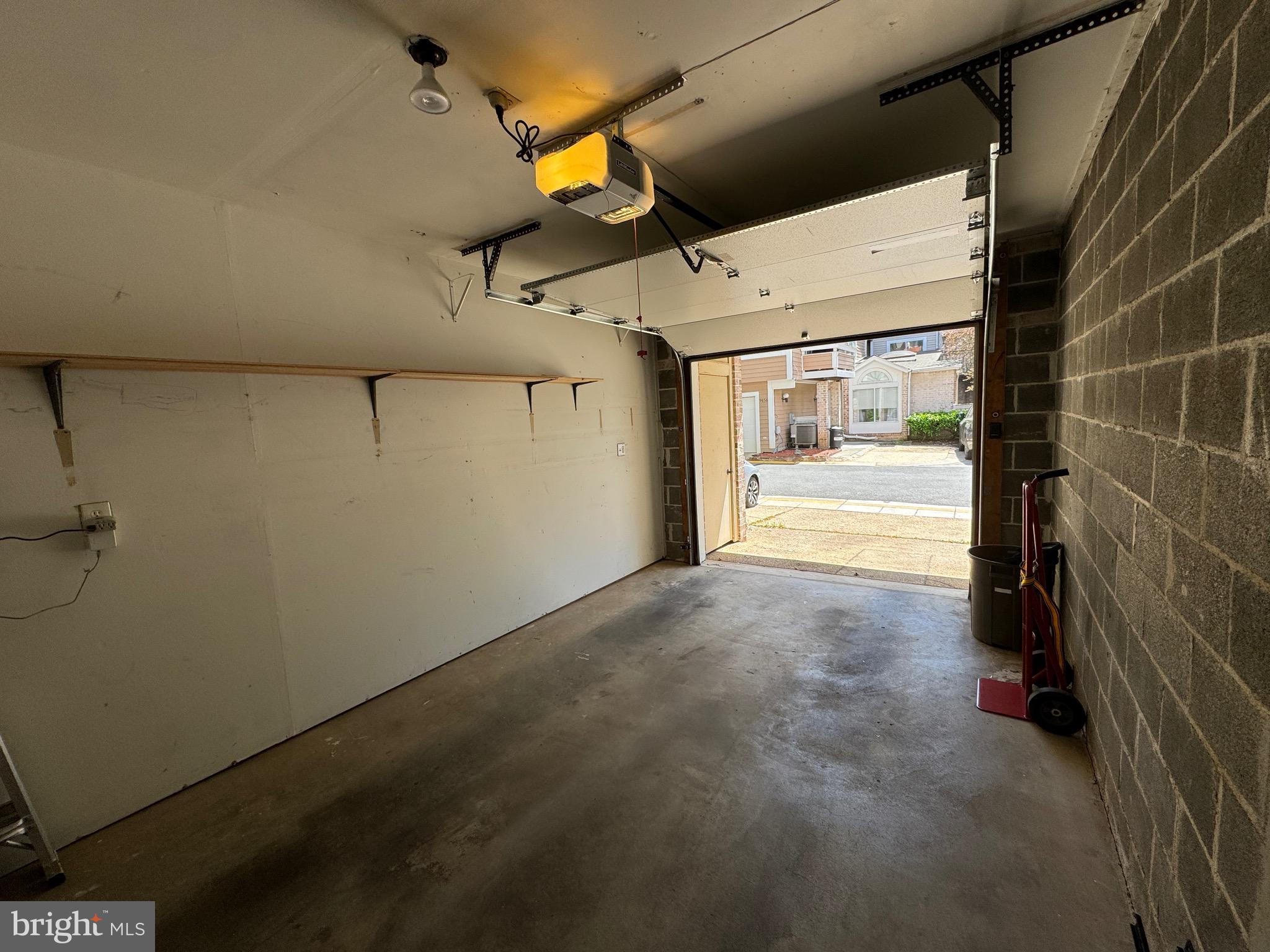 DOCKSIDE - Residential