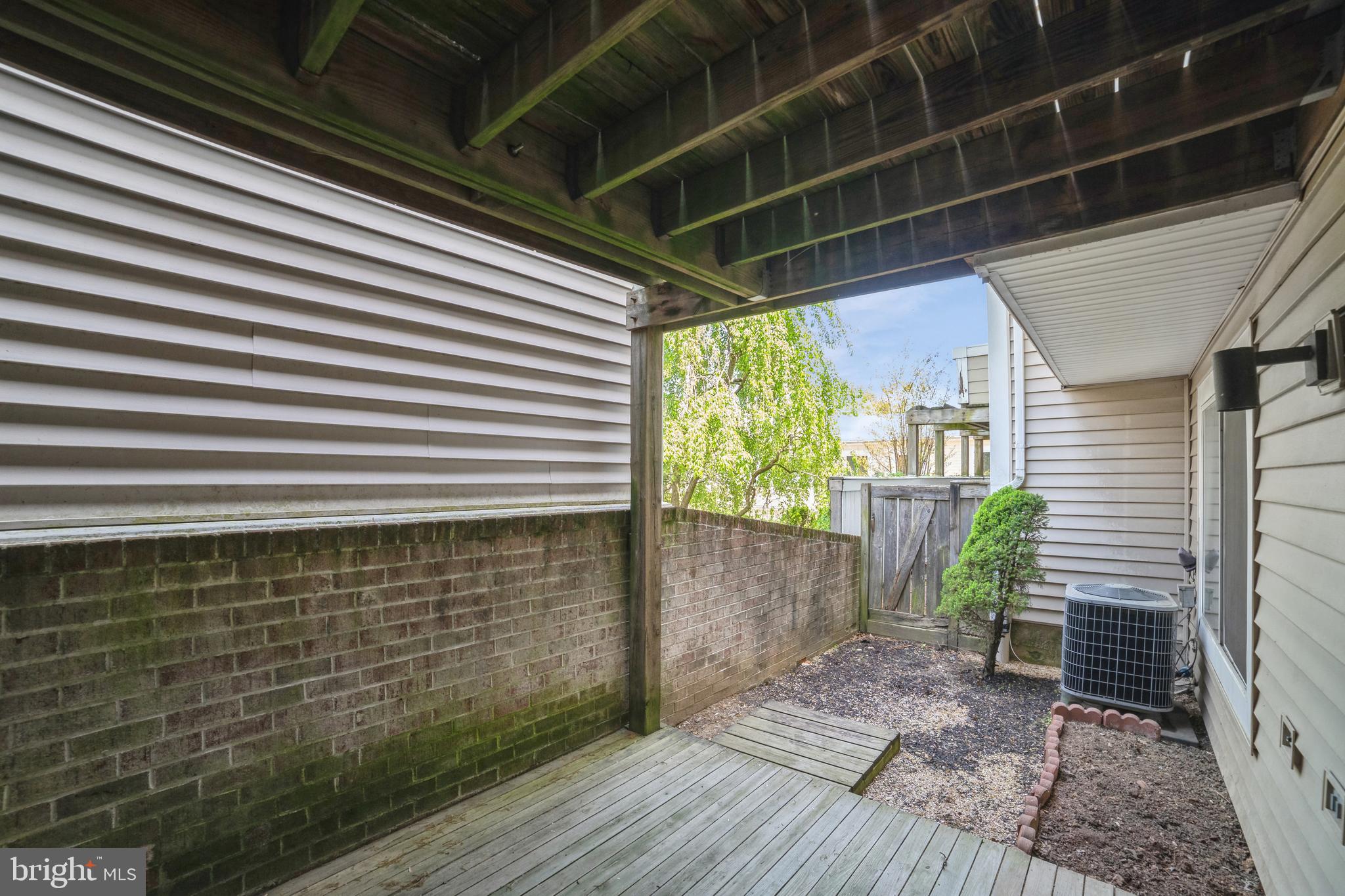 DOCKSIDE - Residential