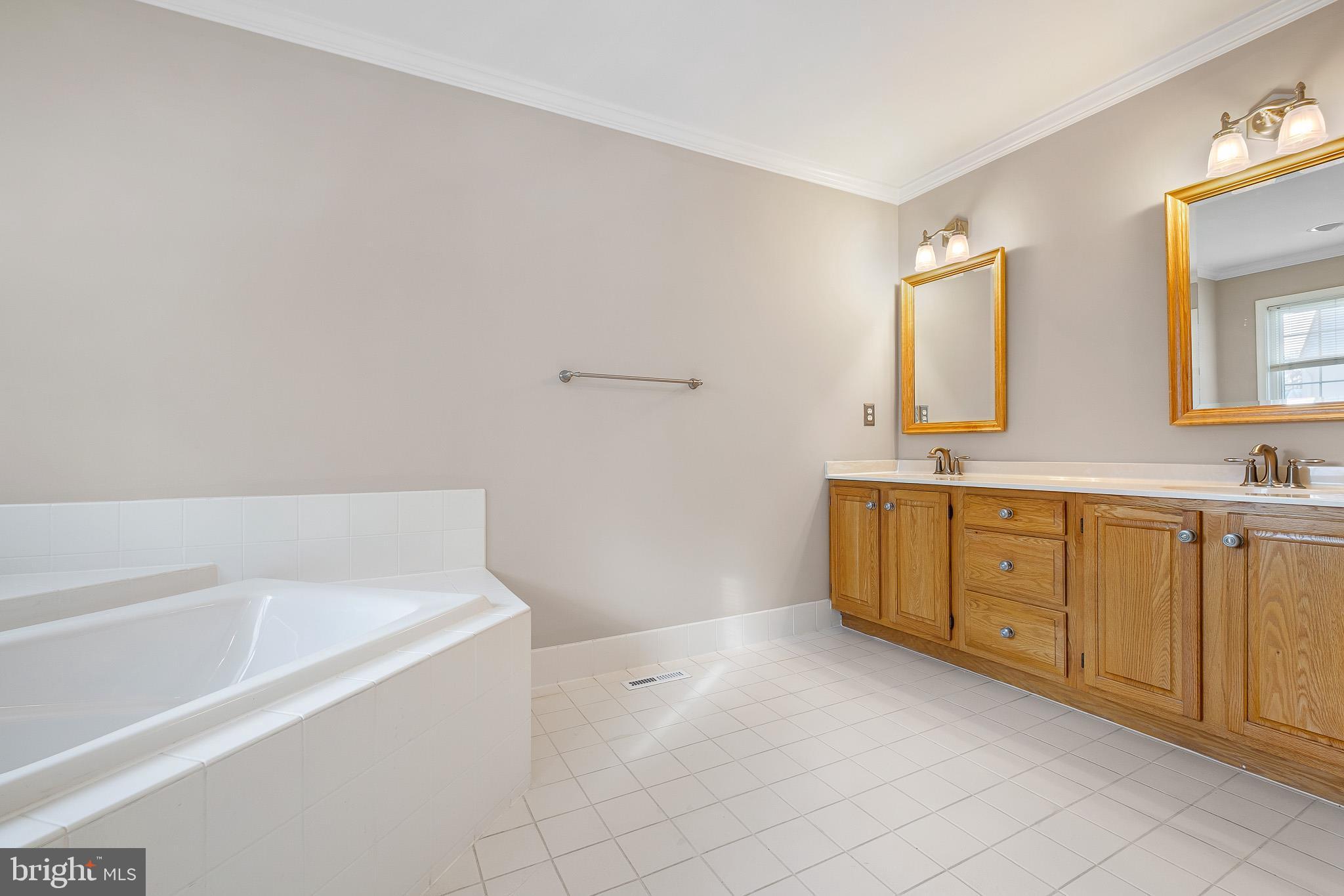 ACADEMY HILL - Residential