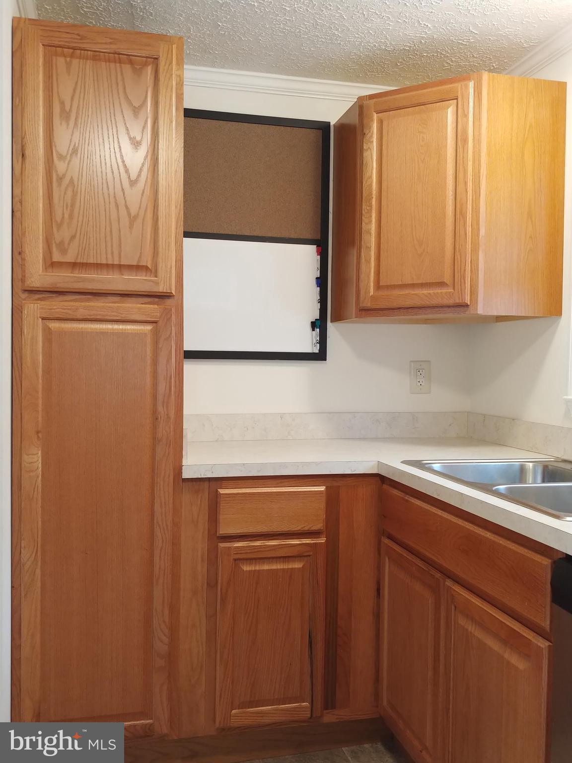 GOLDEN BEACH - Residential