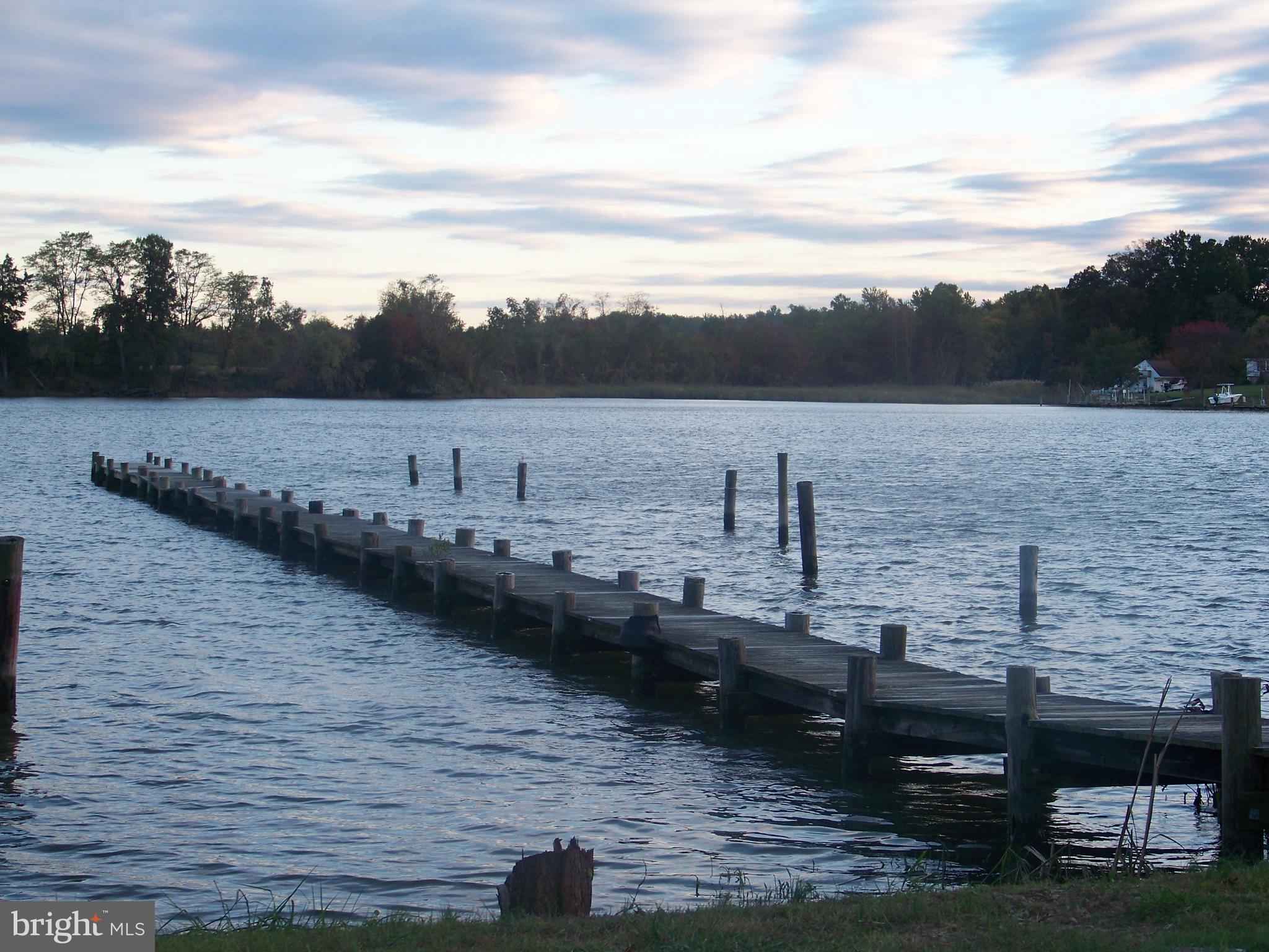 GOLDEN BEACH - Residential