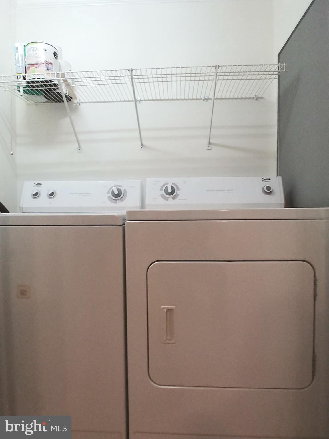 GOLDEN BEACH - Residential