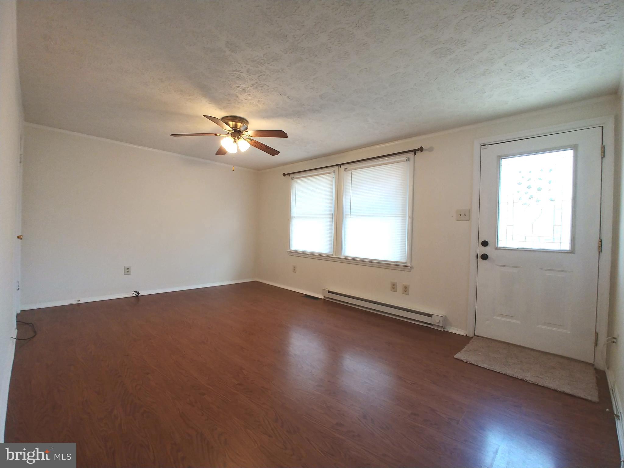 GOLDEN BEACH - Residential