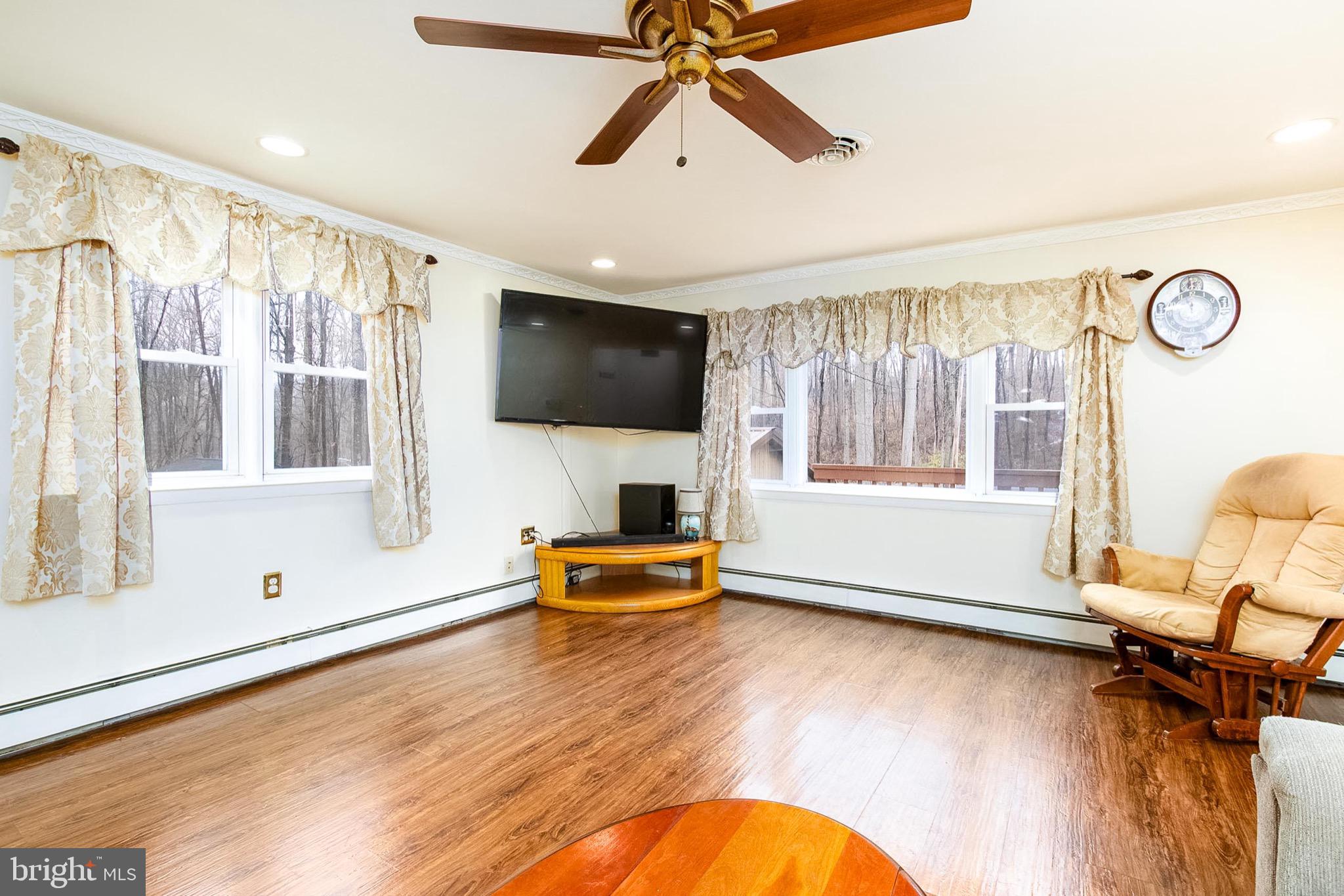 GREENFIELD - Residential