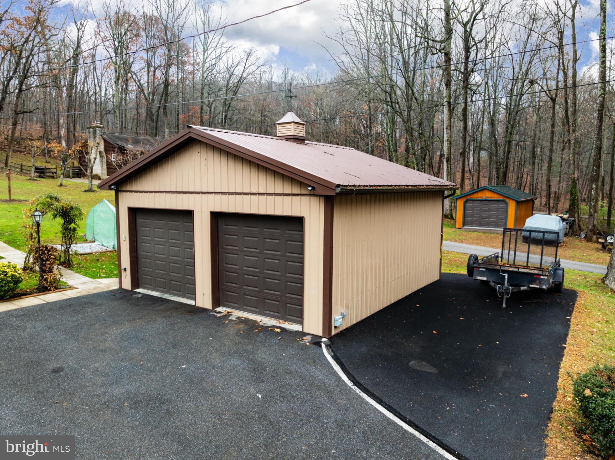 GREENFIELD - Residential