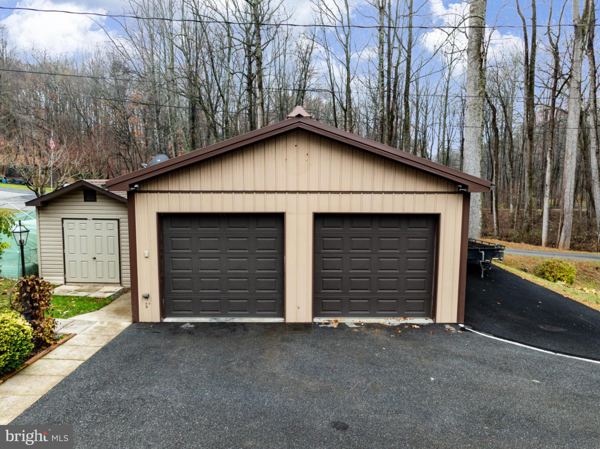 GREENFIELD - Residential