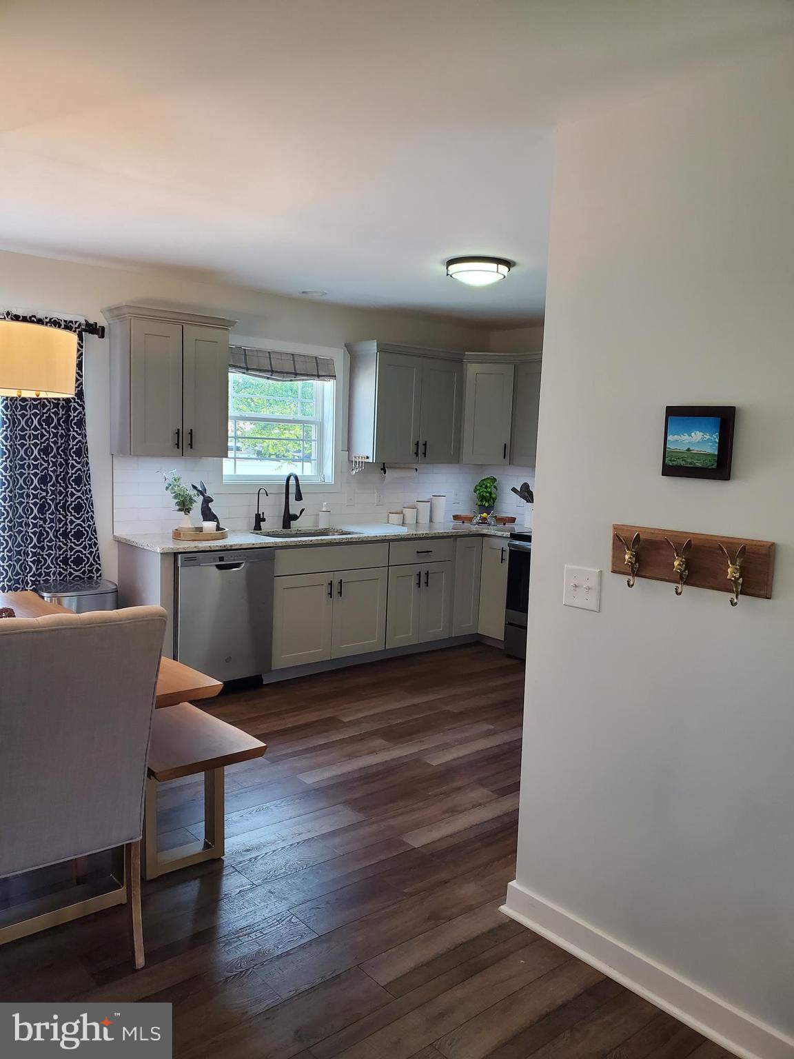 KENT ISLAND ESTATES - Residential