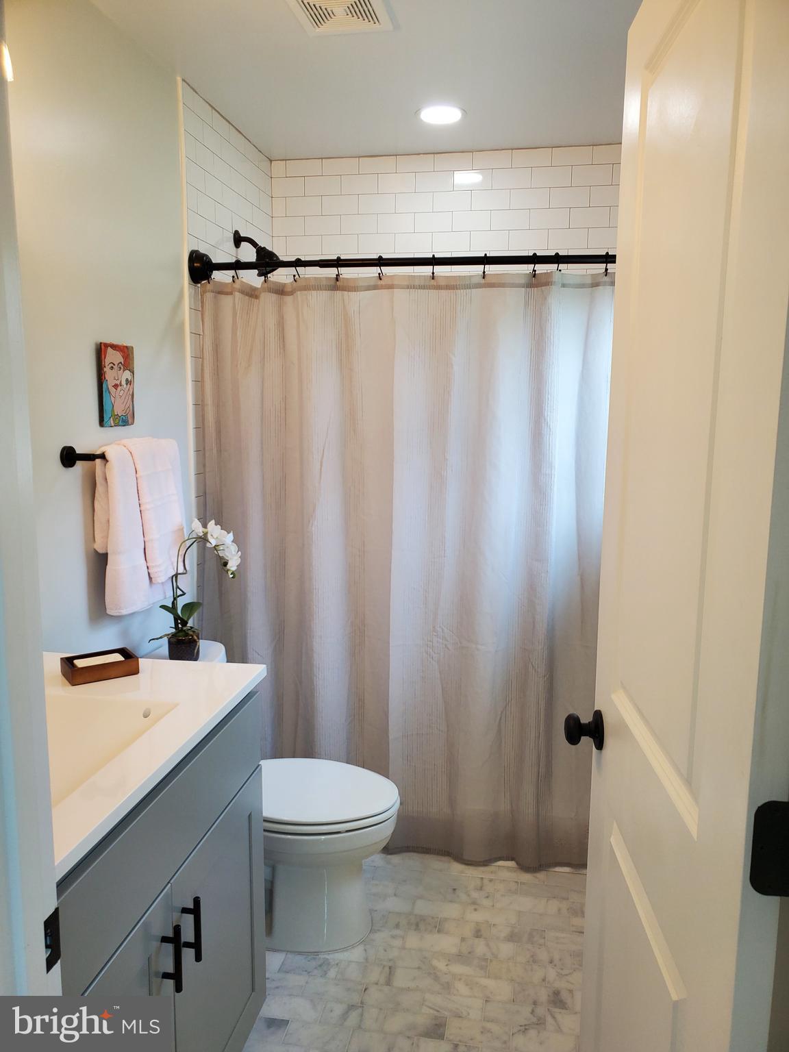 KENT ISLAND ESTATES - Residential